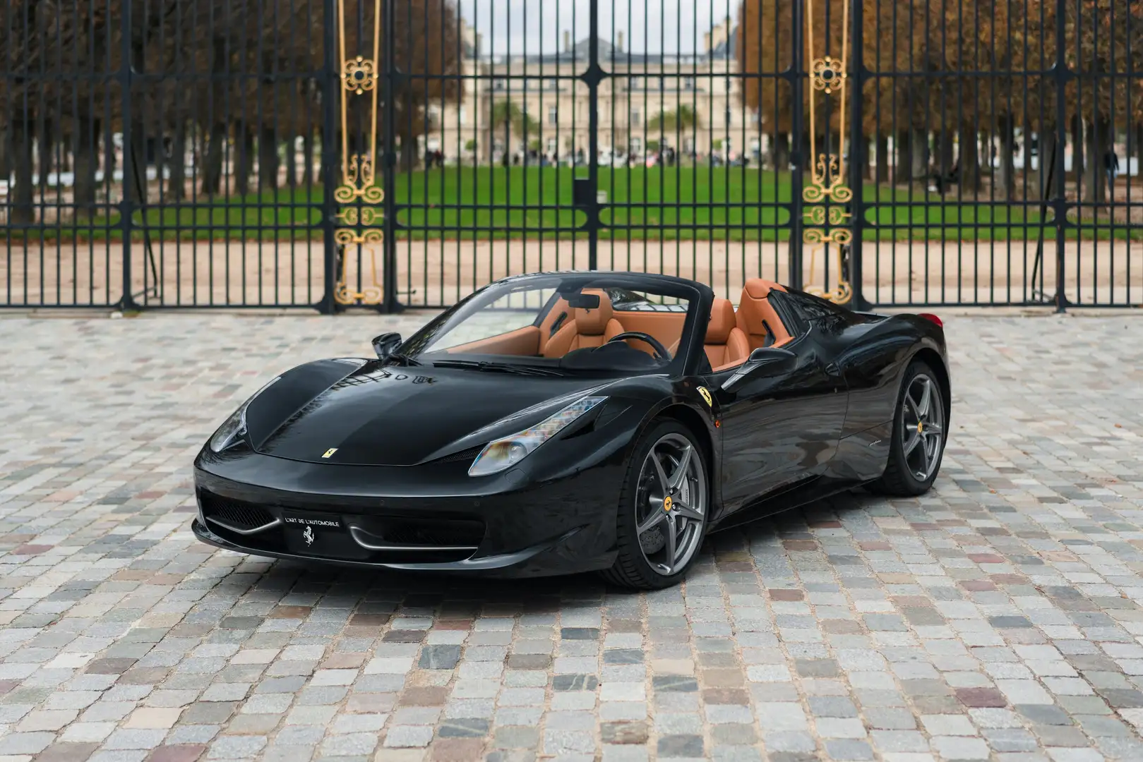 Ferrari 458 Spider - excellent condition, serviced Noir - 1