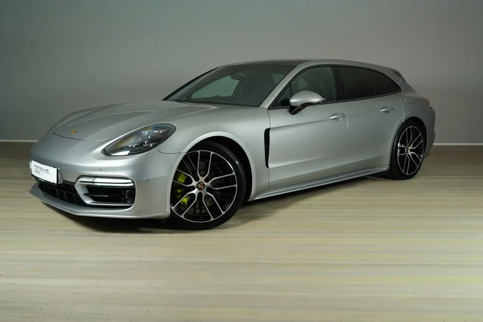 Porsche Panamera 4 E-Hybrid Sport Turismo Silber - 1
