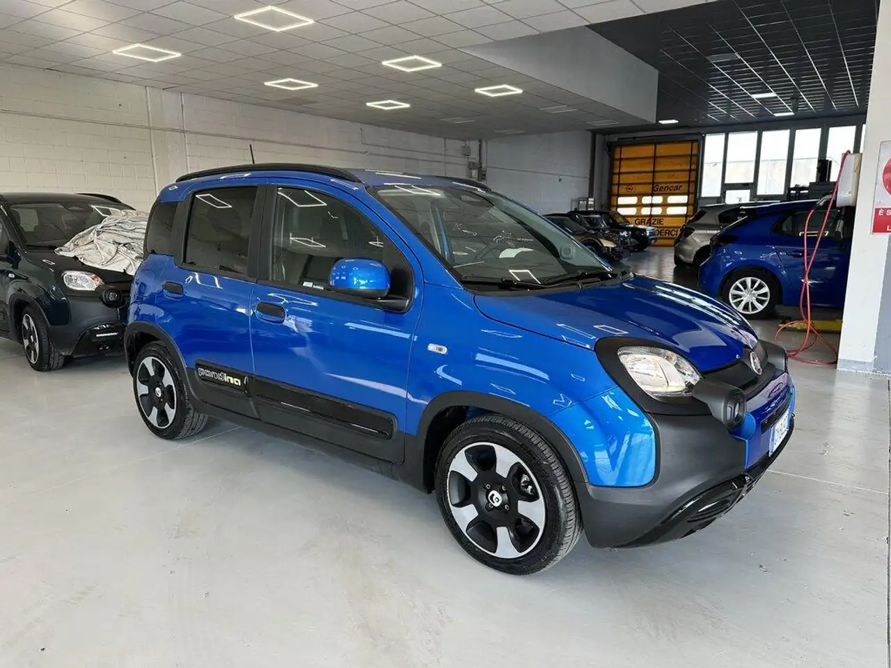 Fiat Panda Pandina 1.0 firefly hybrid s&s 70cv 2