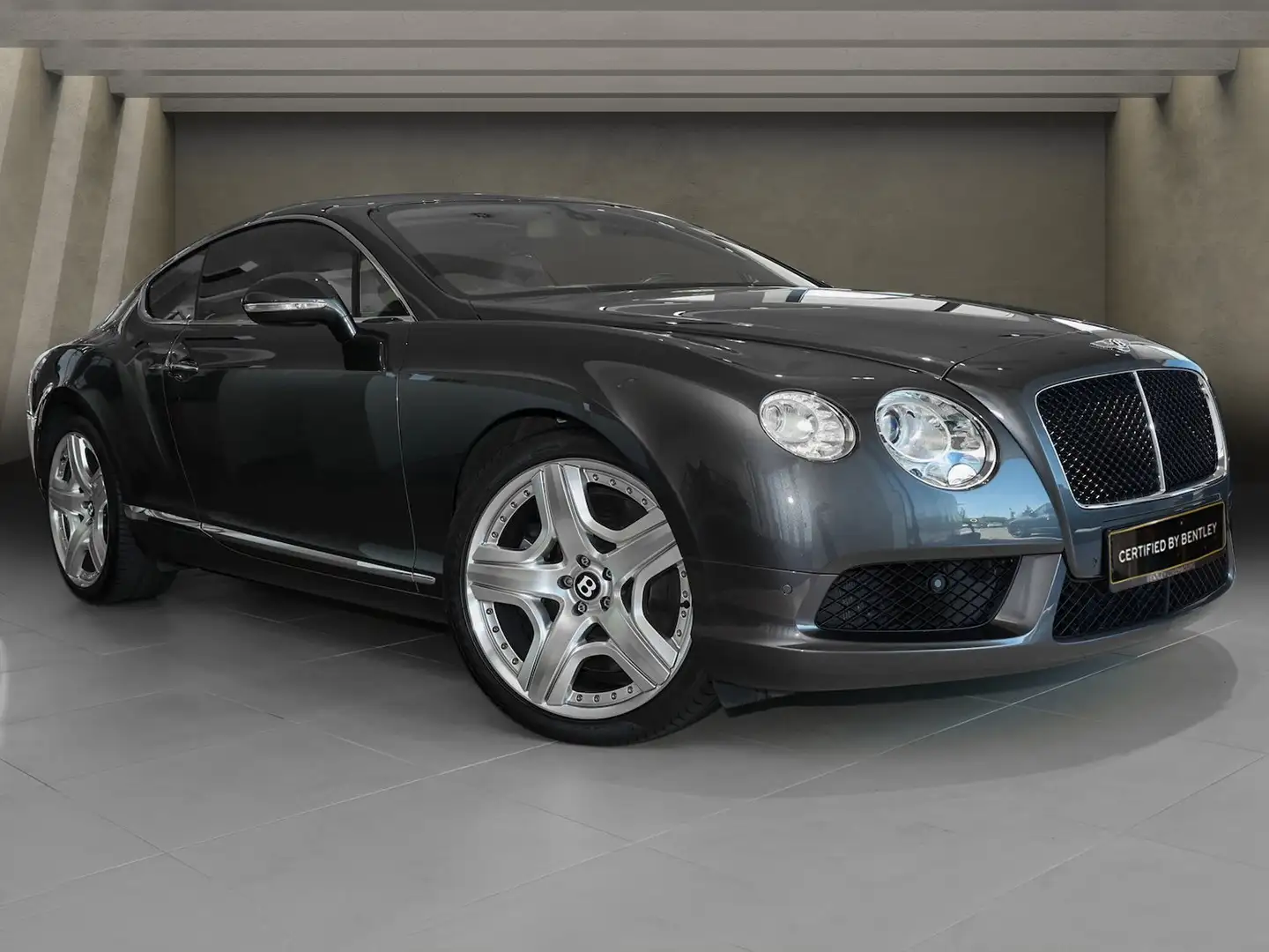 Bentley Continental GT V8 Noir - 1