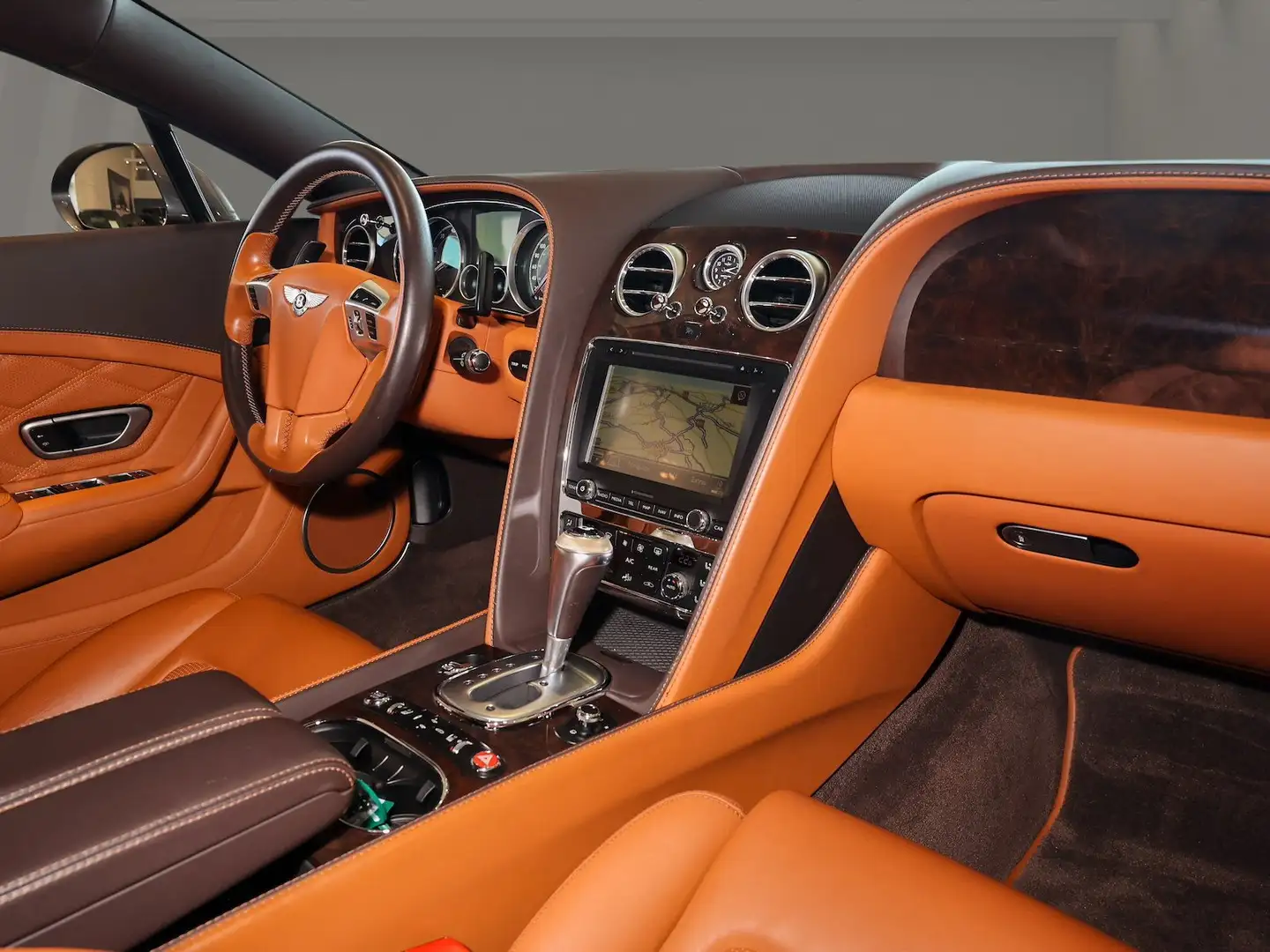 Bentley Continental GT V8 Noir - 2