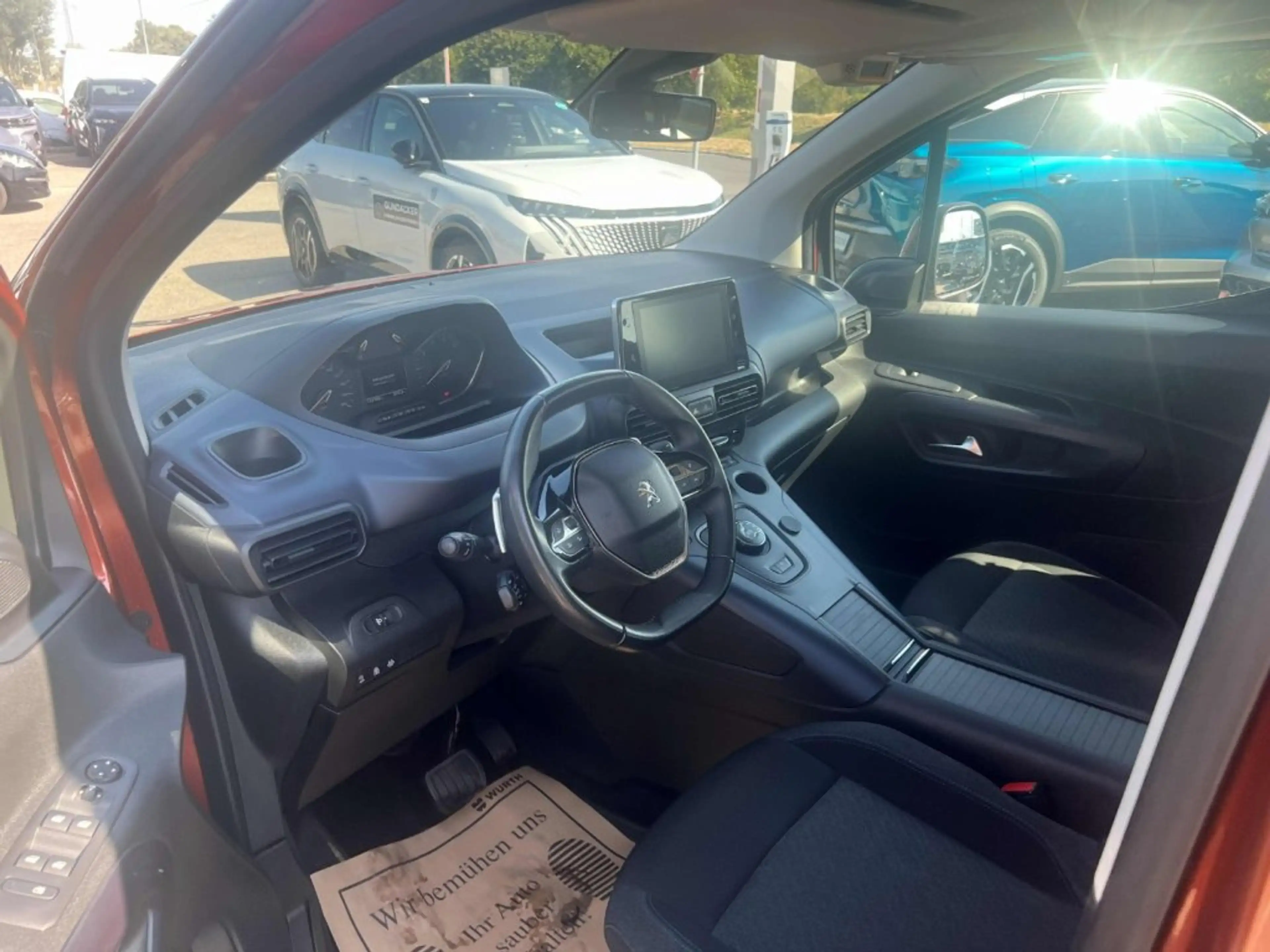 Peugeot Rifter Allure 1,5BlueHDi130AT8 — photo 10