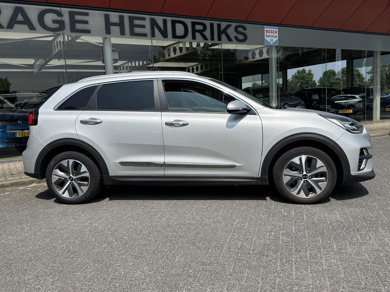 Kia e-Niro ExecutiveLine Sky 64 kWh | SOH: 93,9% | 3 Fase | W — photo 7