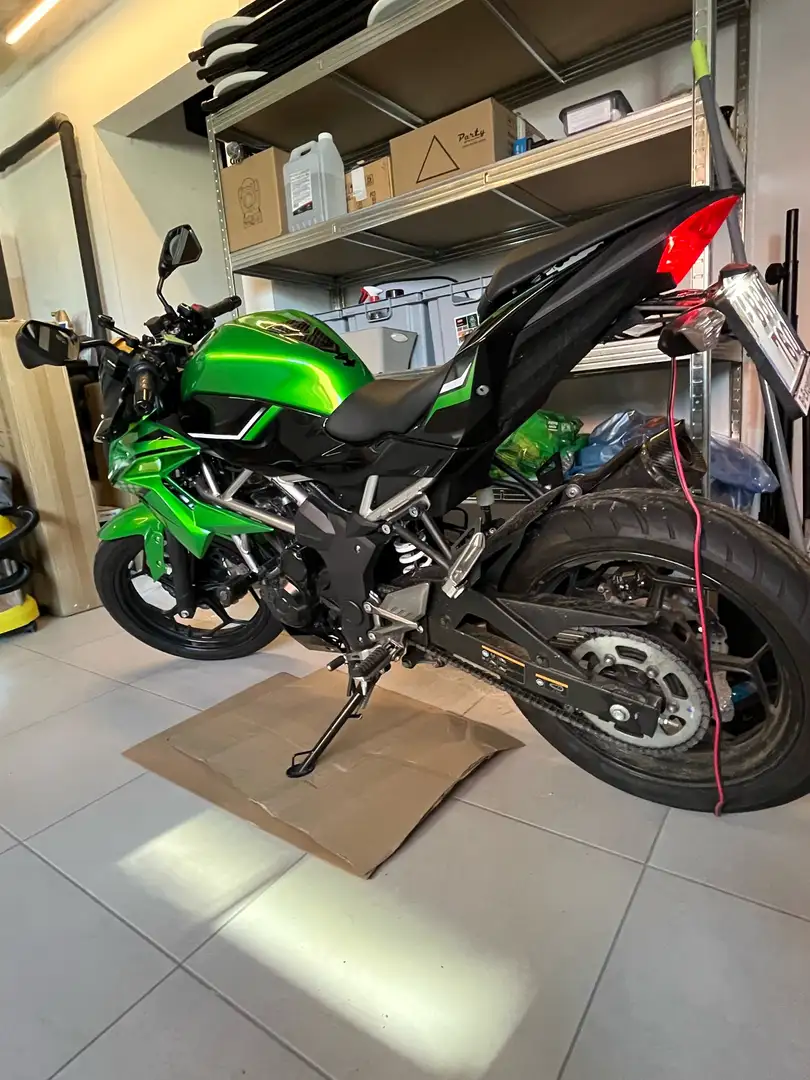 Kawasaki Z 125 met performance pakket Groen - 2