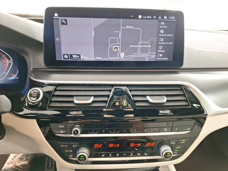 BMW 518 dA 150 Touring Kit M **CUIR SPORT-TOIT OUVRANT-CAMERA-DIGITAL-KEYLESS** — photo 9