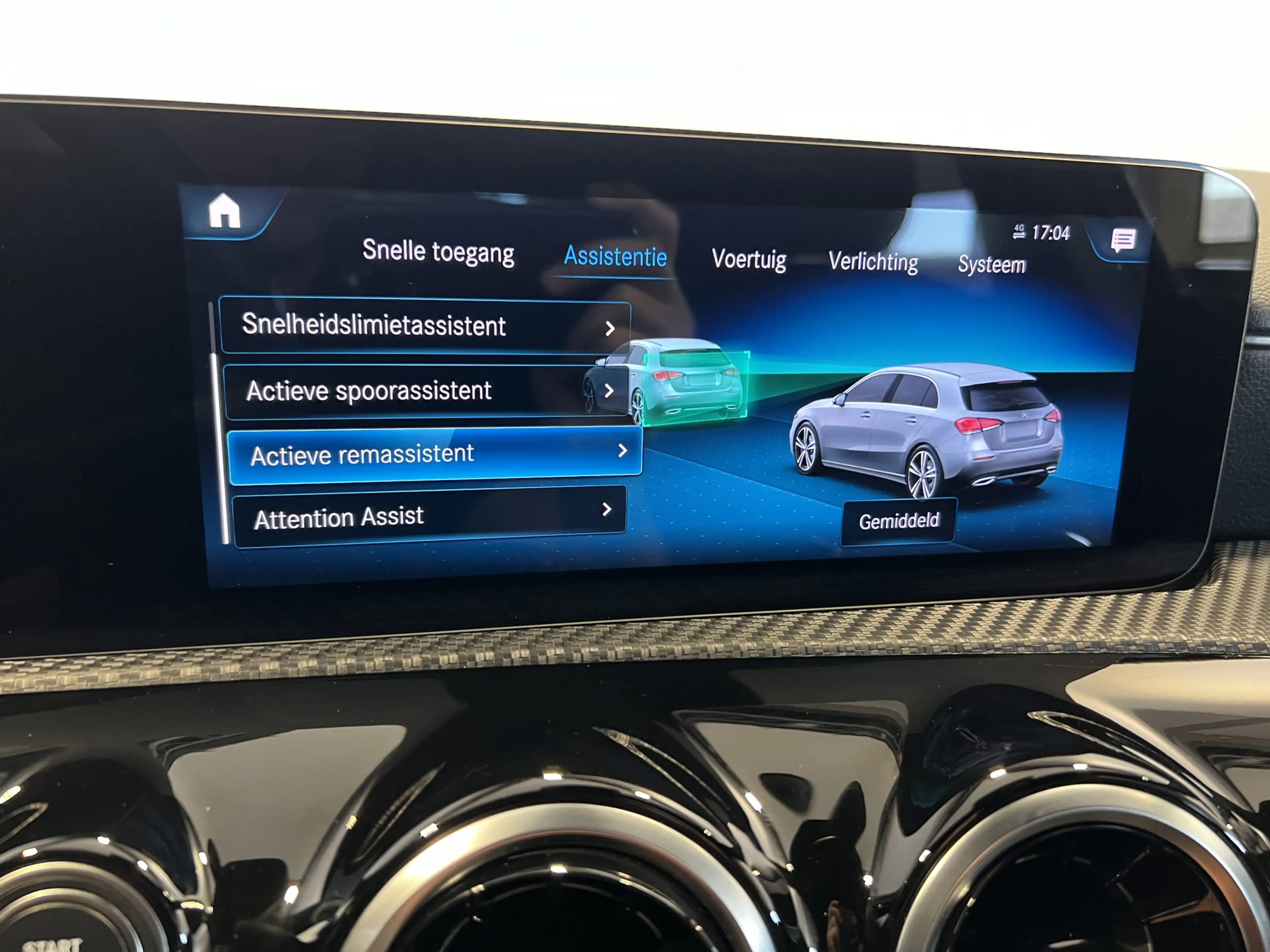 Mercedes-Benz A 200 AMG Line | Navigatie/Android/Apple Carplay | LM Ve — photo 17