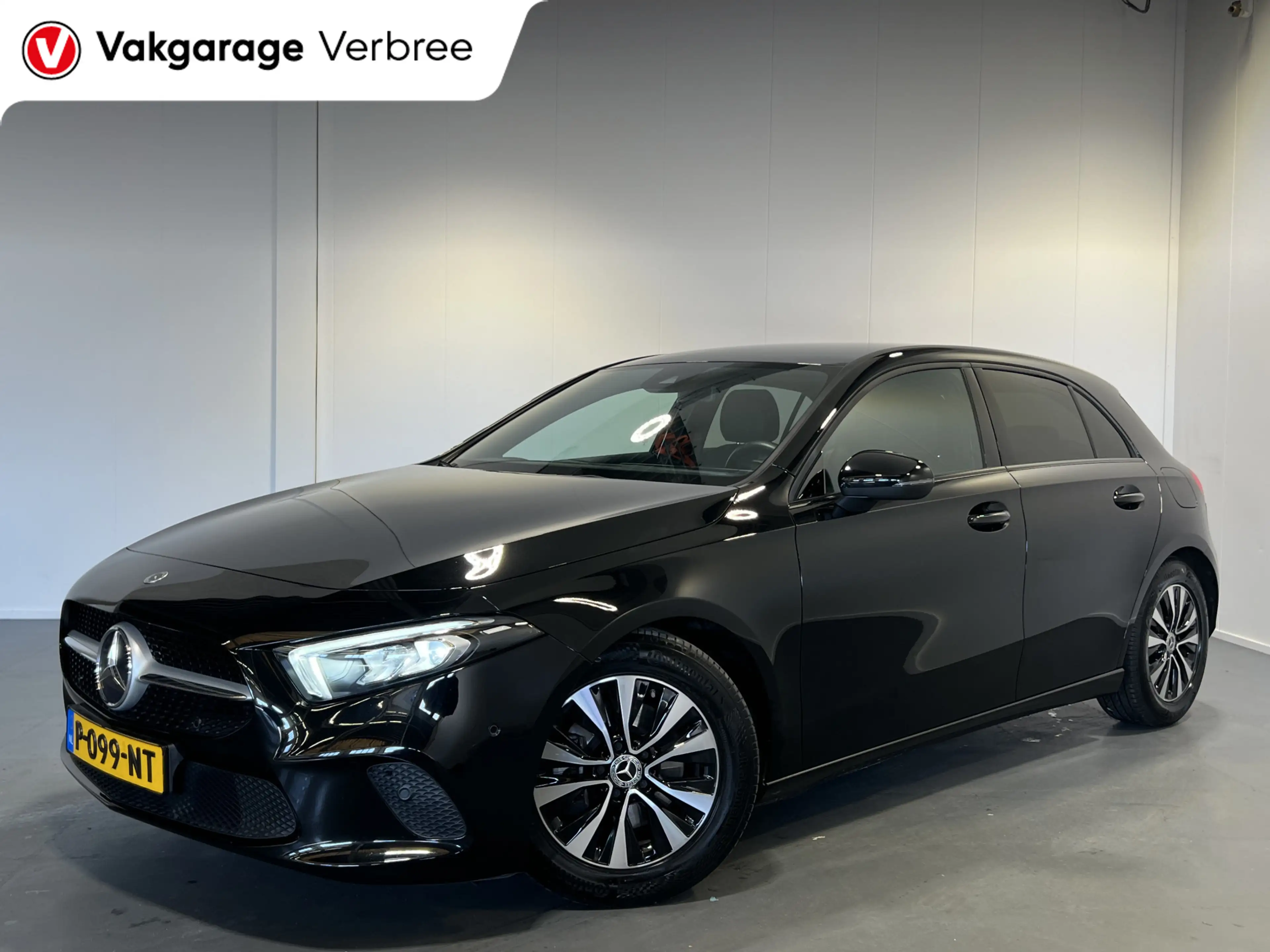 Mercedes-Benz A 200 AMG Line | Navigatie/Android/Apple Carplay | LM Ve