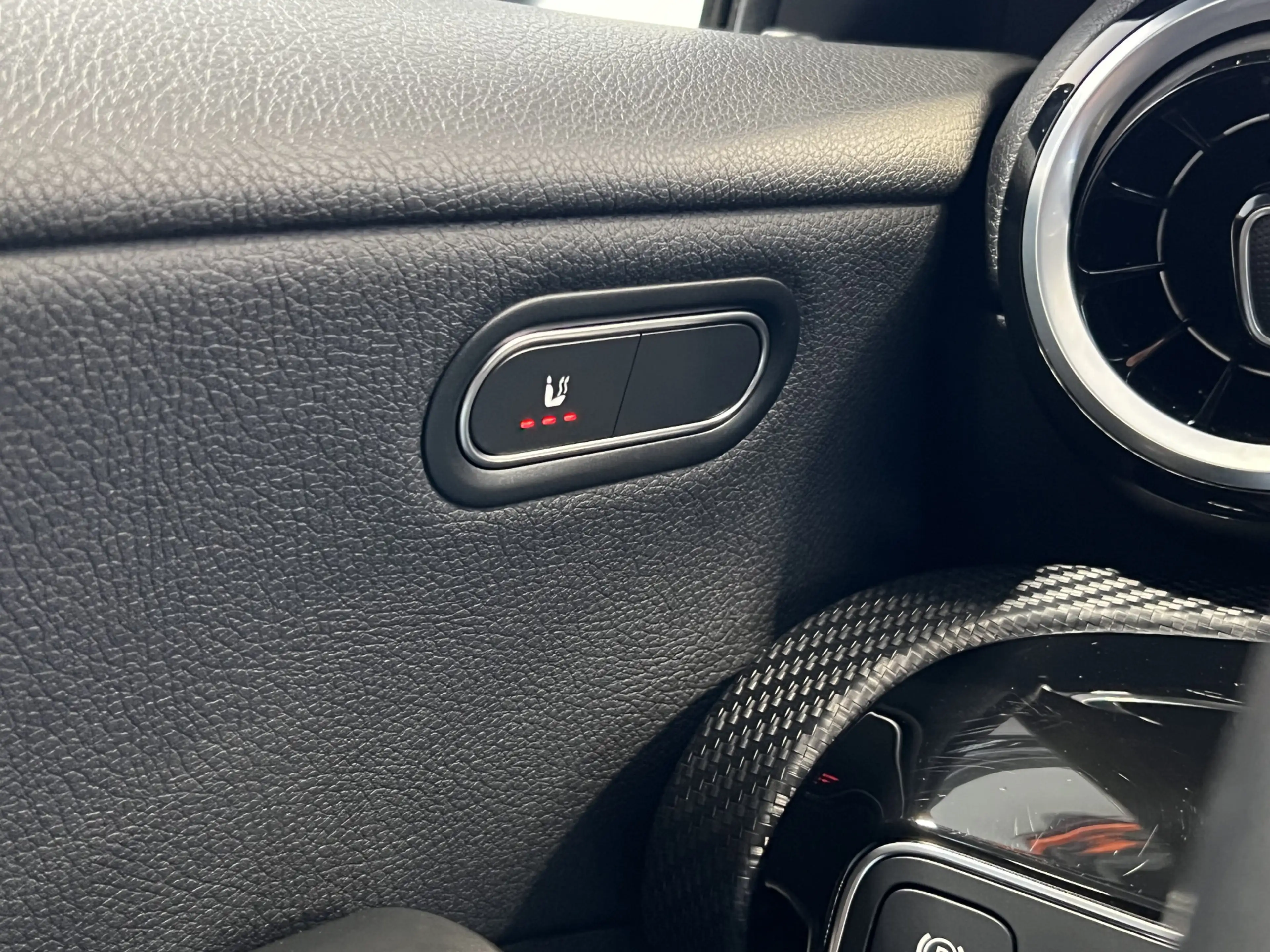 Mercedes-Benz A 200 AMG Line | Navigatie/Android/Apple Carplay | LM Ve — photo 28