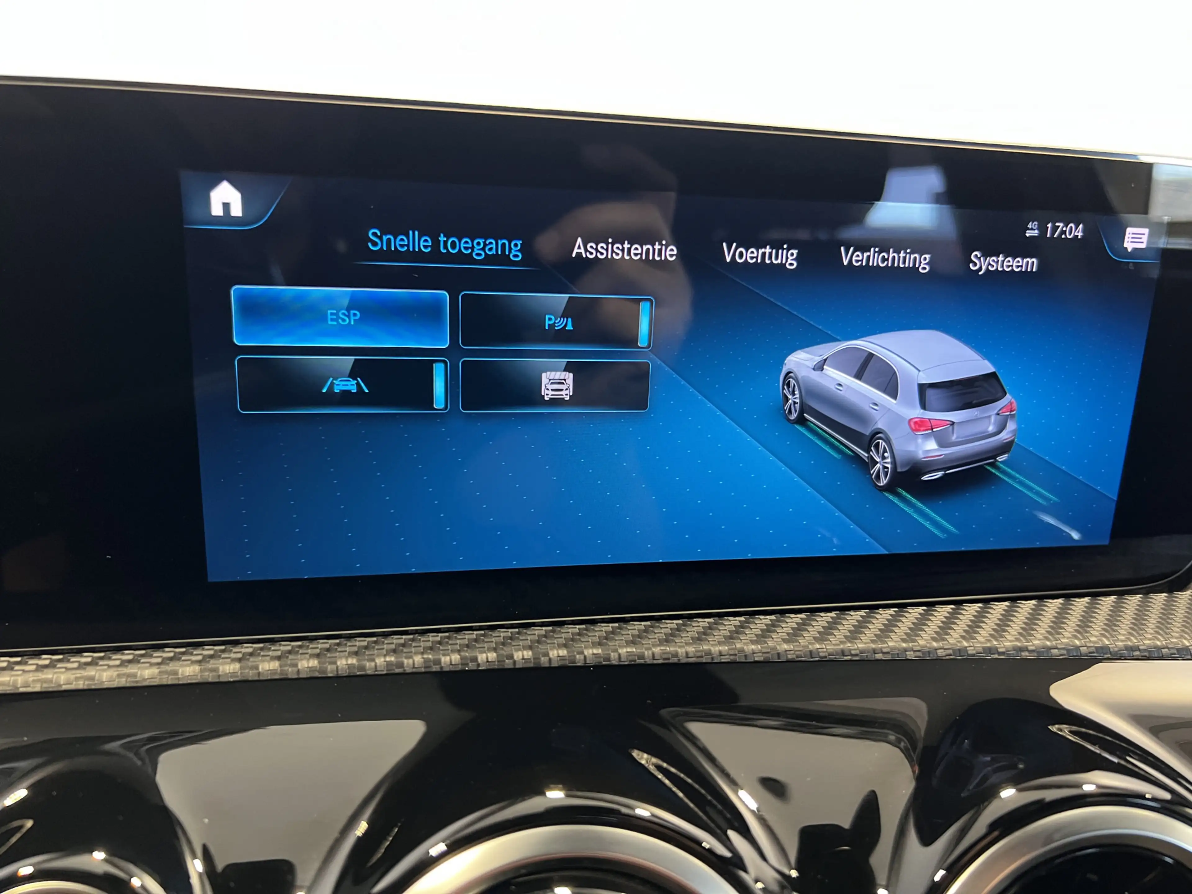 Mercedes-Benz A 200 AMG Line | Navigatie/Android/Apple Carplay | LM Ve — photo 18