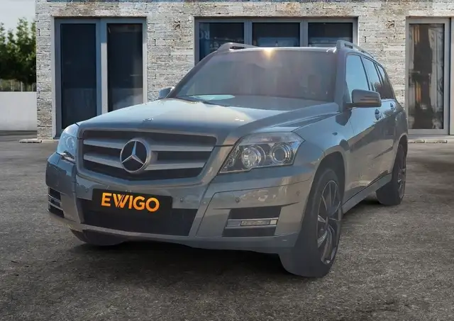 Mercedes-Benz GLK 350 3.5 350 272 blueefficiency 4matic 7g-tronic bva 4 pneus neufs revision faite
