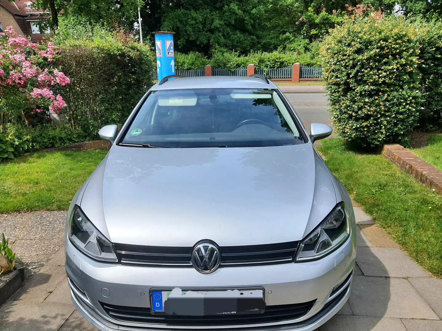 Volkswagen Golf Variant Golf Variant 1.6 TDI BlueMotion Technology DSG Com Silber - 2