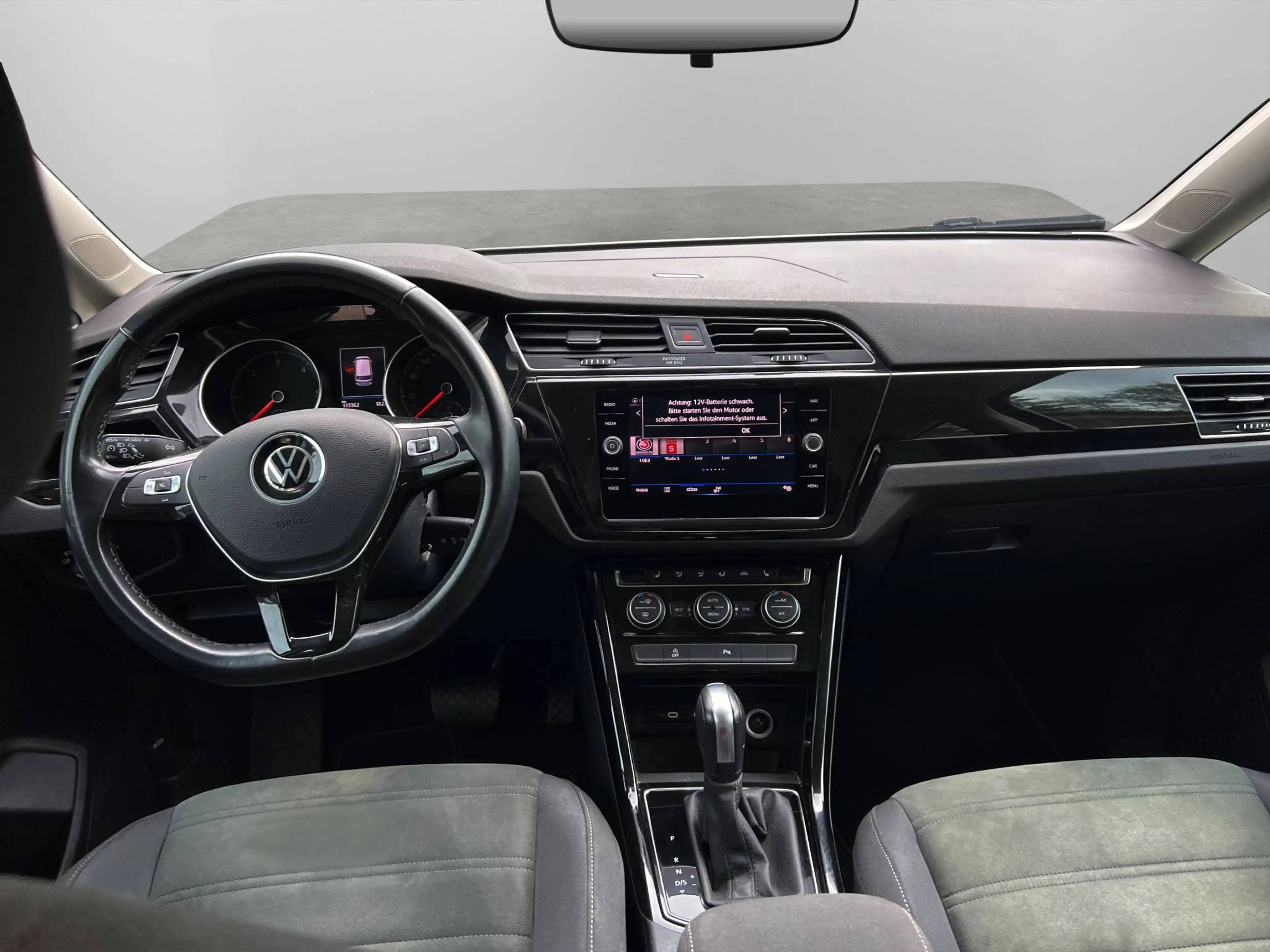 Volkswagen Touran Touran Comfortline 2,0 BMT TDI DSG Comfortline — photo 14