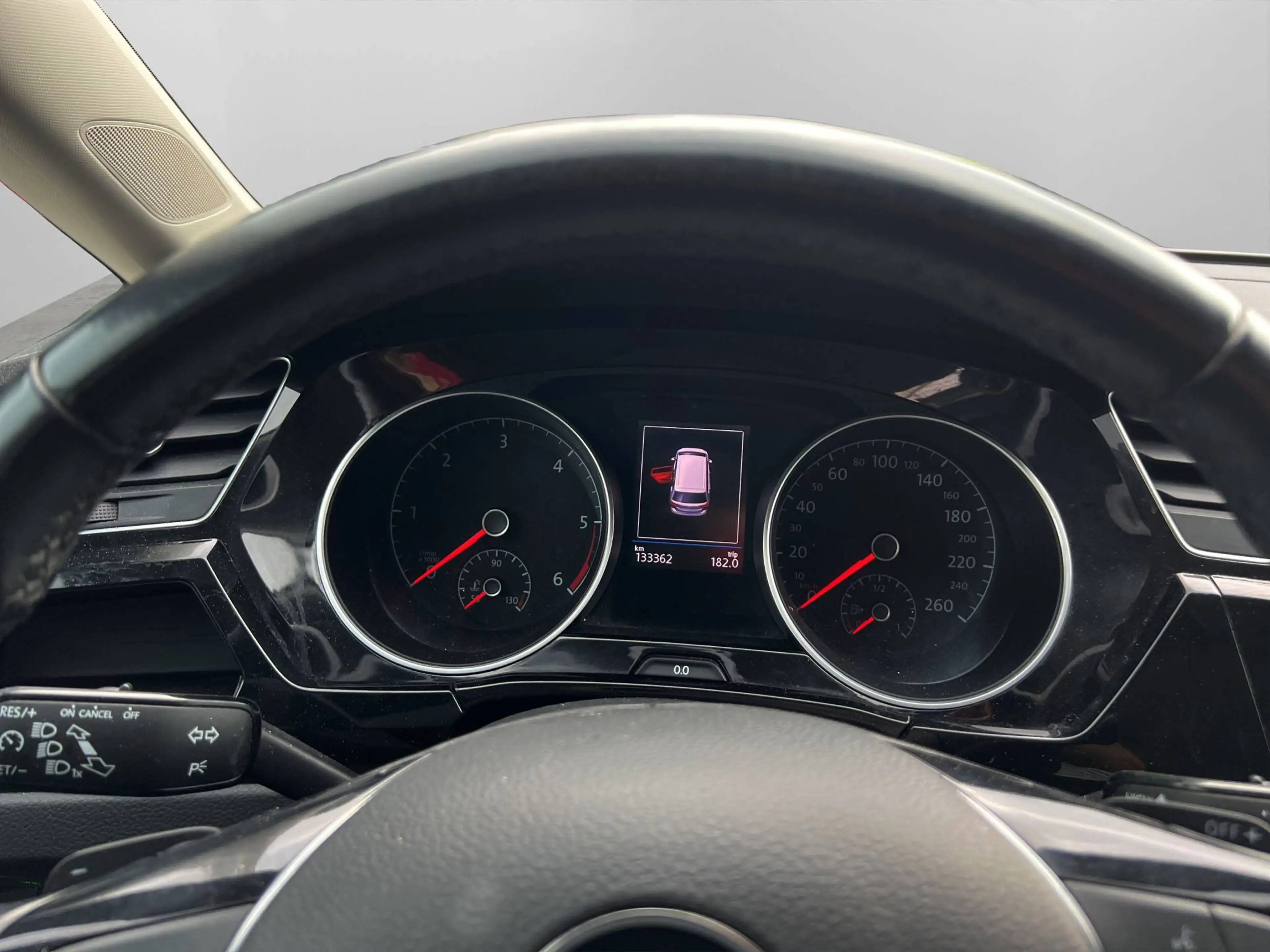 Volkswagen Touran Touran Comfortline 2,0 BMT TDI DSG Comfortline — photo 13