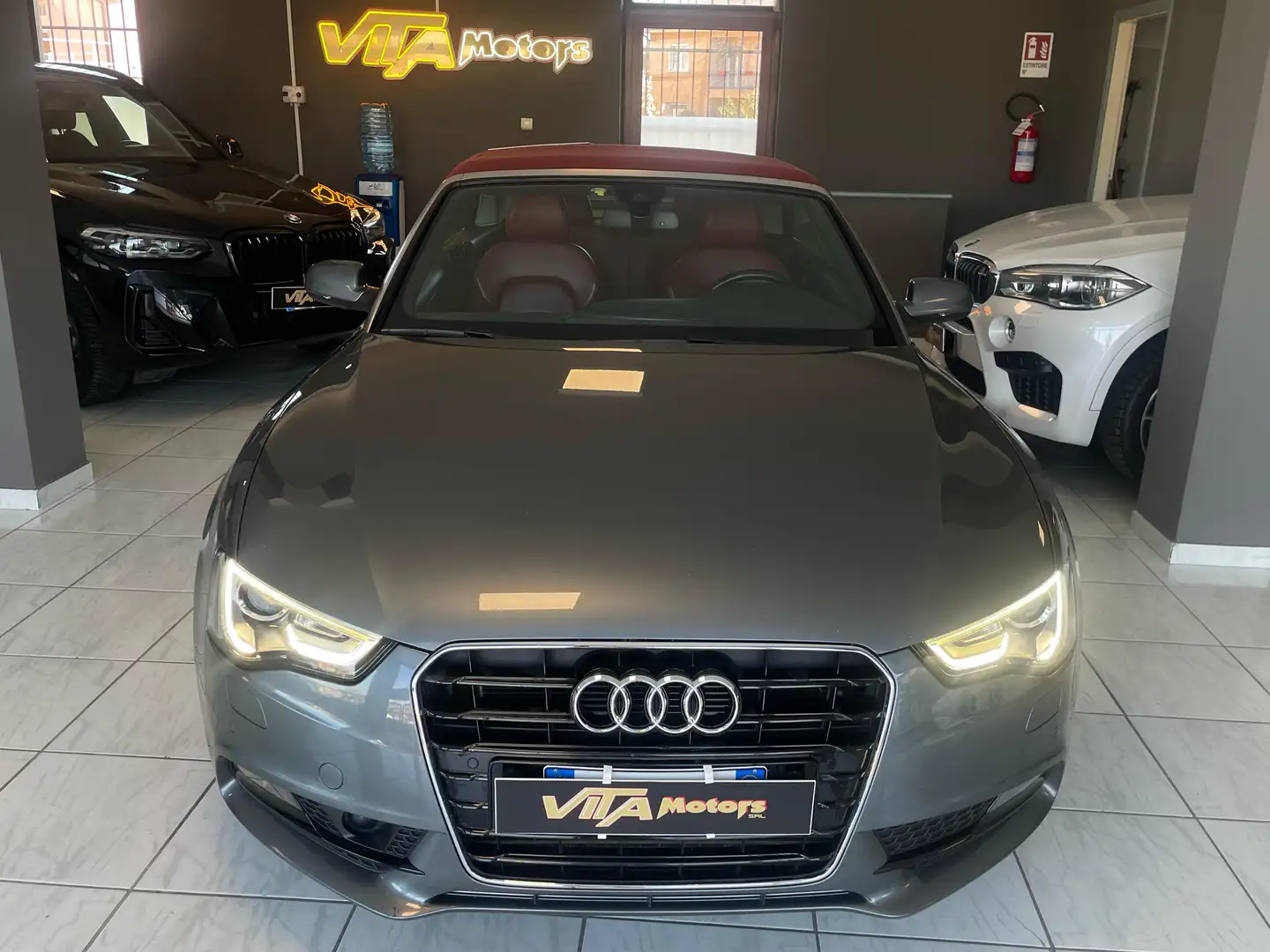 Audi A5 Cabrio 3.0 V6 tdi Business Plus 204cv multitronic Grau - 2