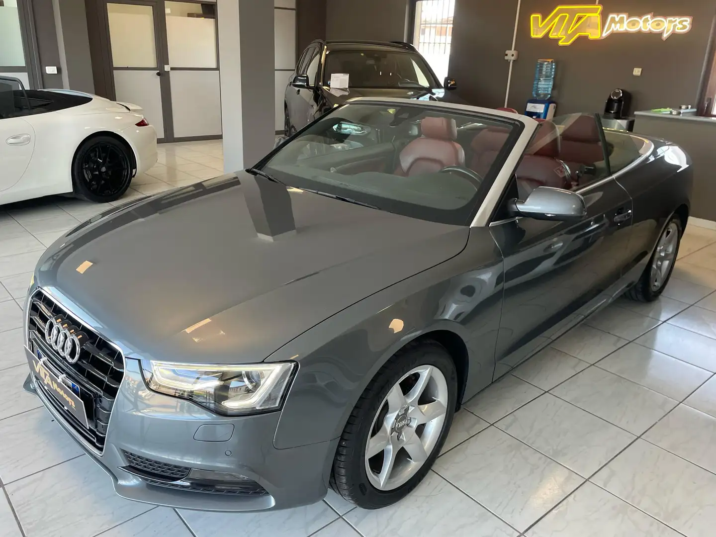 Audi A5 Cabrio 3.0 V6 tdi Business Plus 204cv multitronic Grau - 1