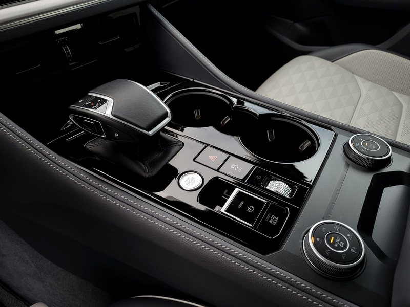 Volkswagen Touareg 3.0 TSI eHybrid 4M. Elegan. HUD|LUFT|AHK — photo 13