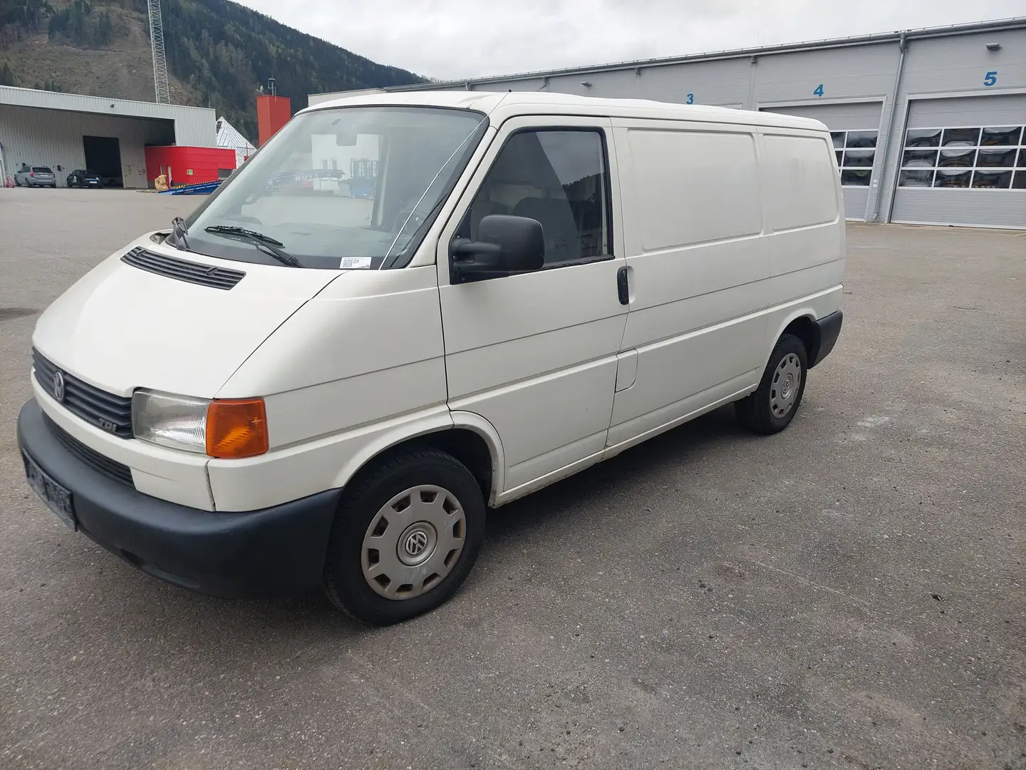 Volkswagen T4 2,5 TD , 70T-Kasten Blanc - 1