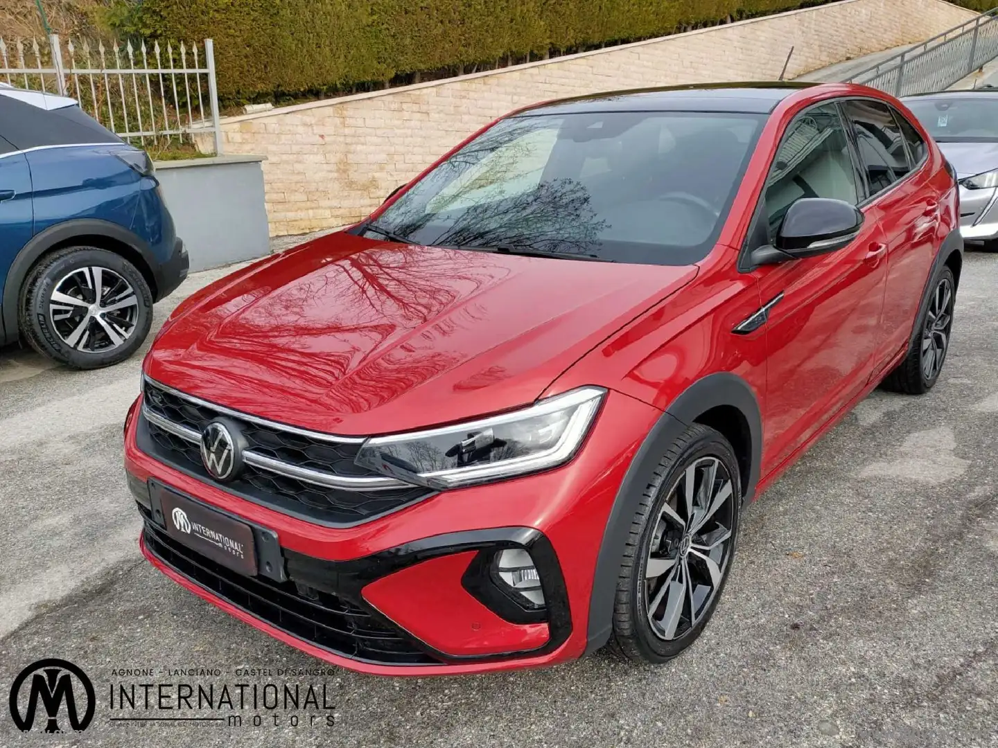 Volkswagen Taigo 1.5 TSI ACT 150 CV DSG R-Line Rosso - 1