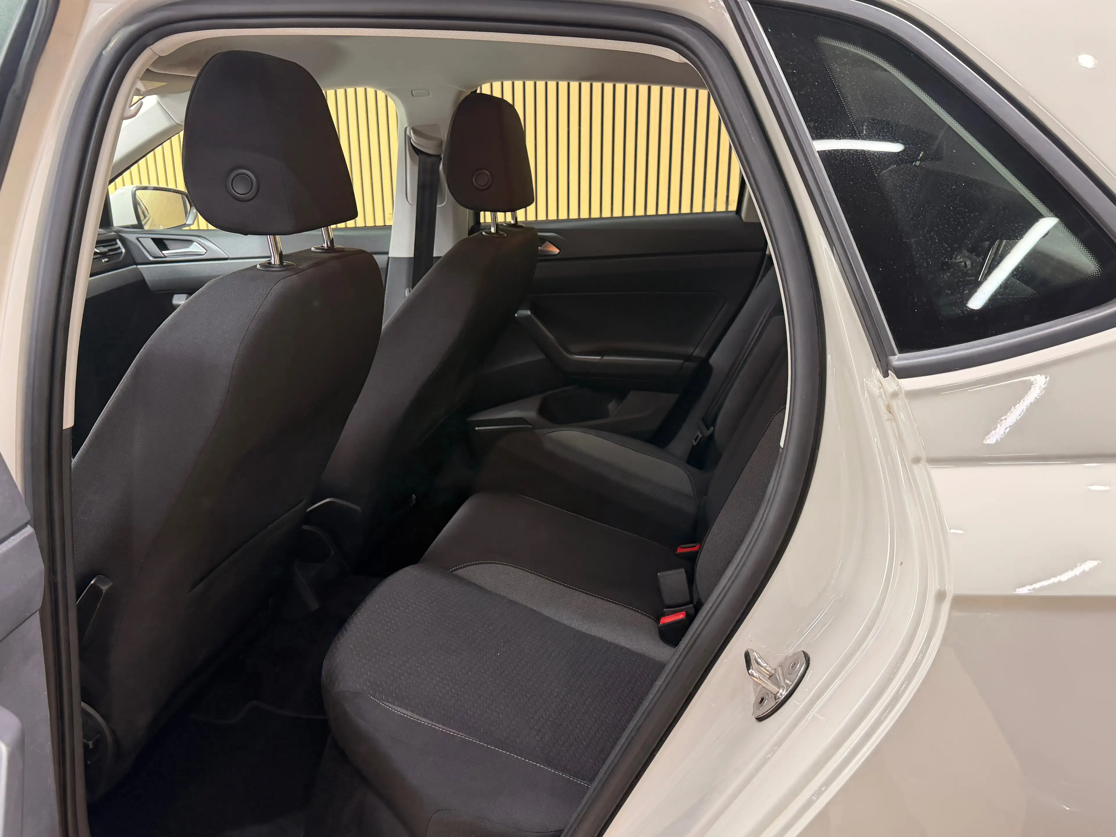 Volkswagen Polo 1.0i * GARANTIE 12 MOIS * 1ER PROP * — photo 11