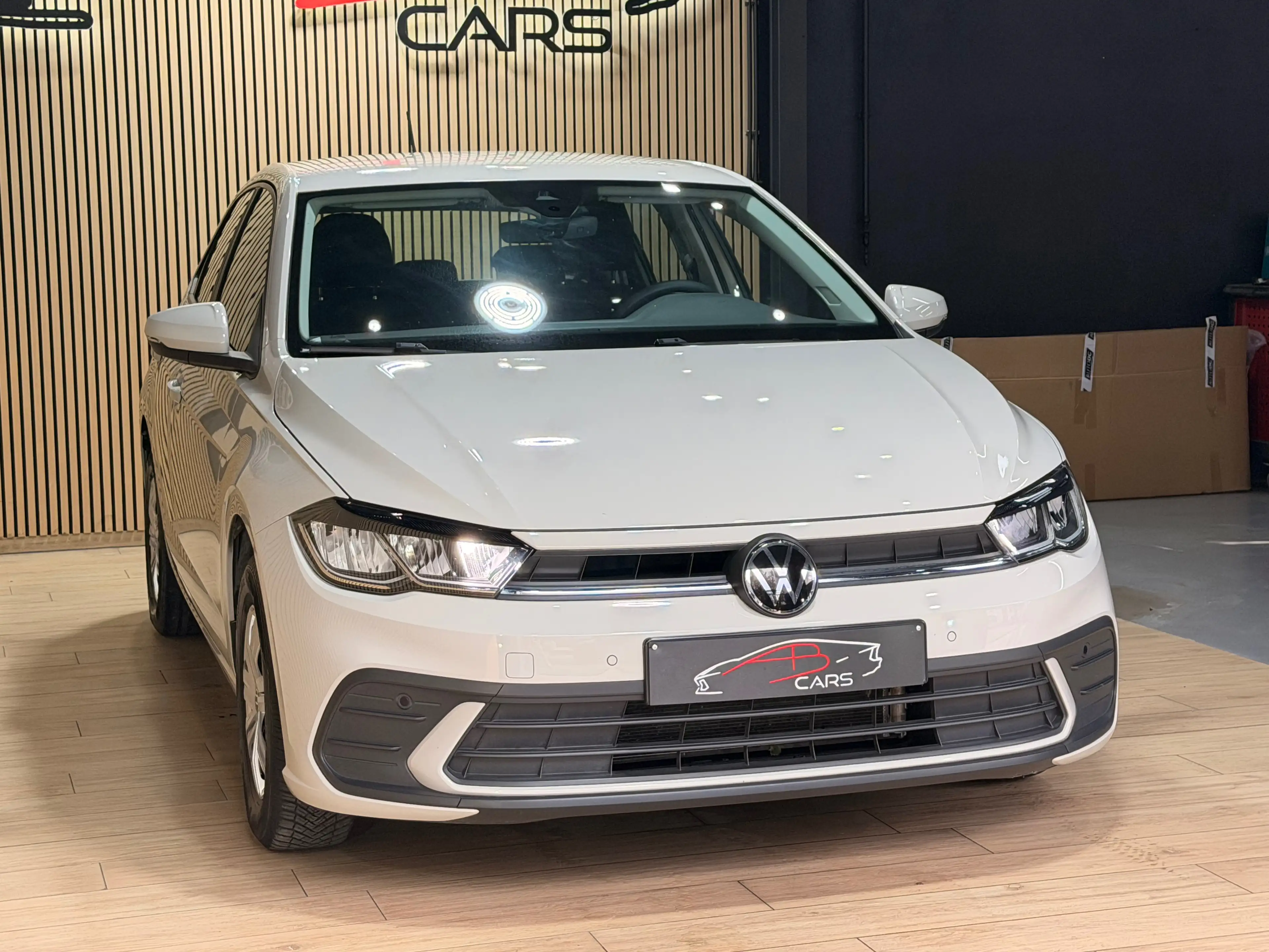 Volkswagen Polo 1.0i * GARANTIE 12 MOIS * 1ER PROP * — photo 4
