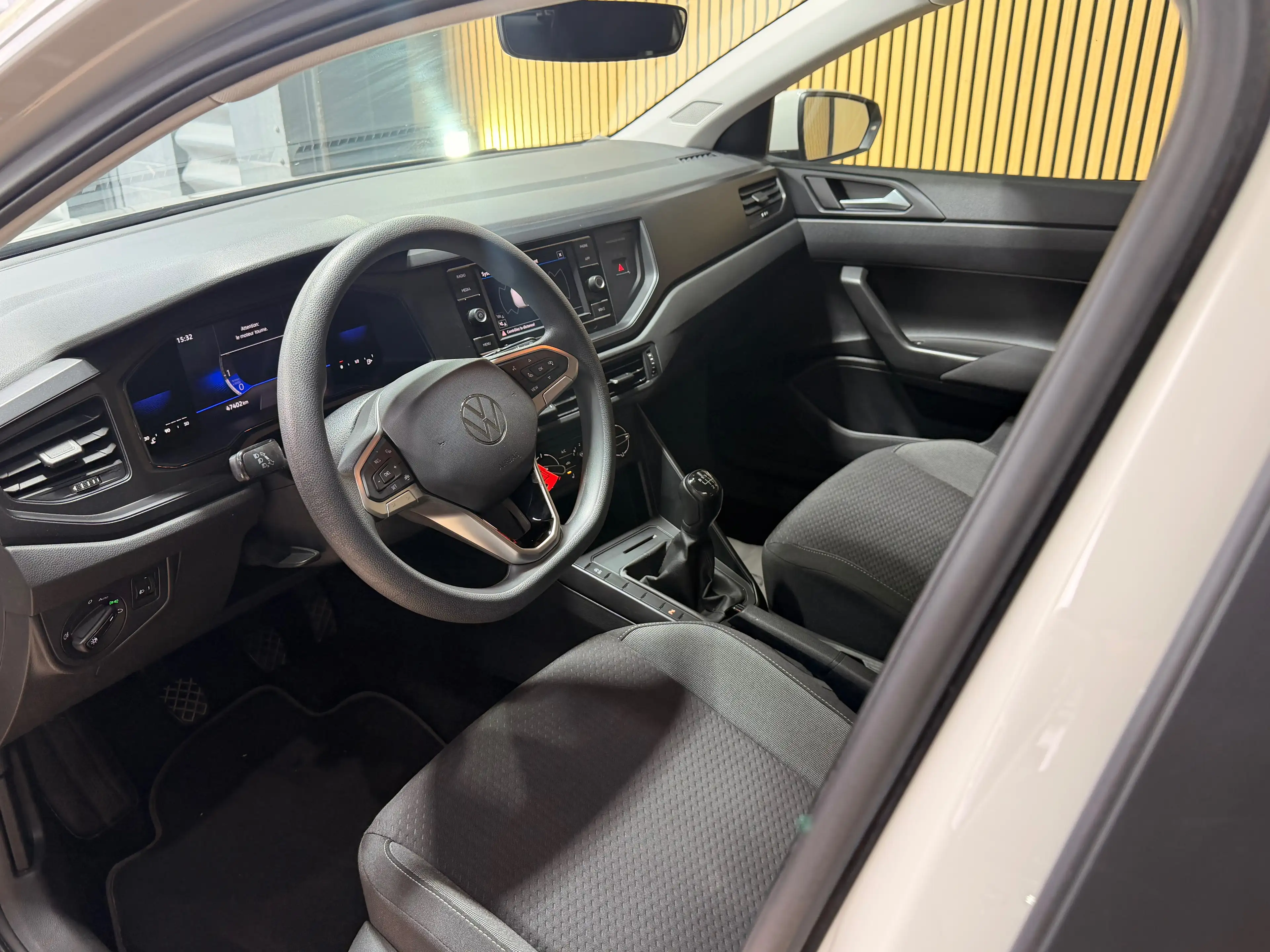 Volkswagen Polo 1.0i * GARANTIE 12 MOIS * 1ER PROP * — photo 15