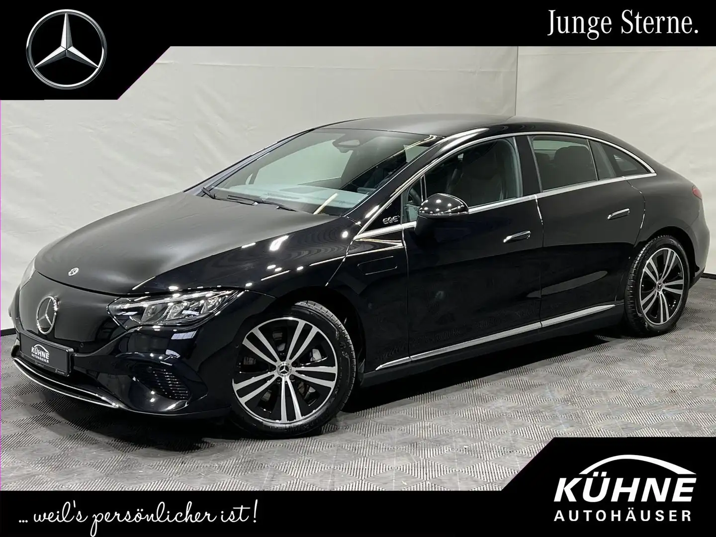 Mercedes-Benz EQE 300 Electric Art Advanced Plus + ServiceCare Fekete - 1