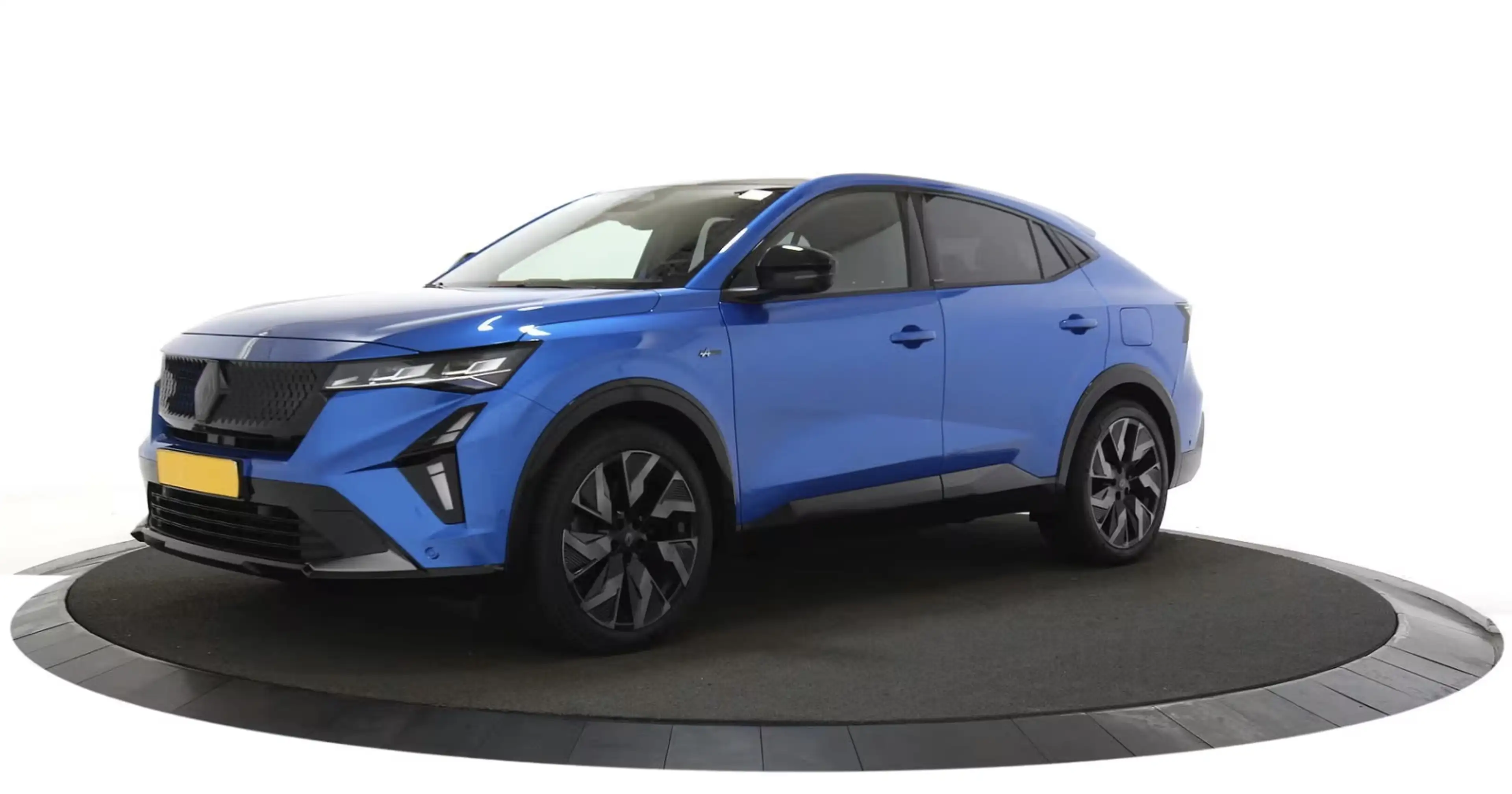 Renault Rafale 1.2 E-Tech 4x4 plug-in hybrid 300 esprit Alpine Pa — photo 9