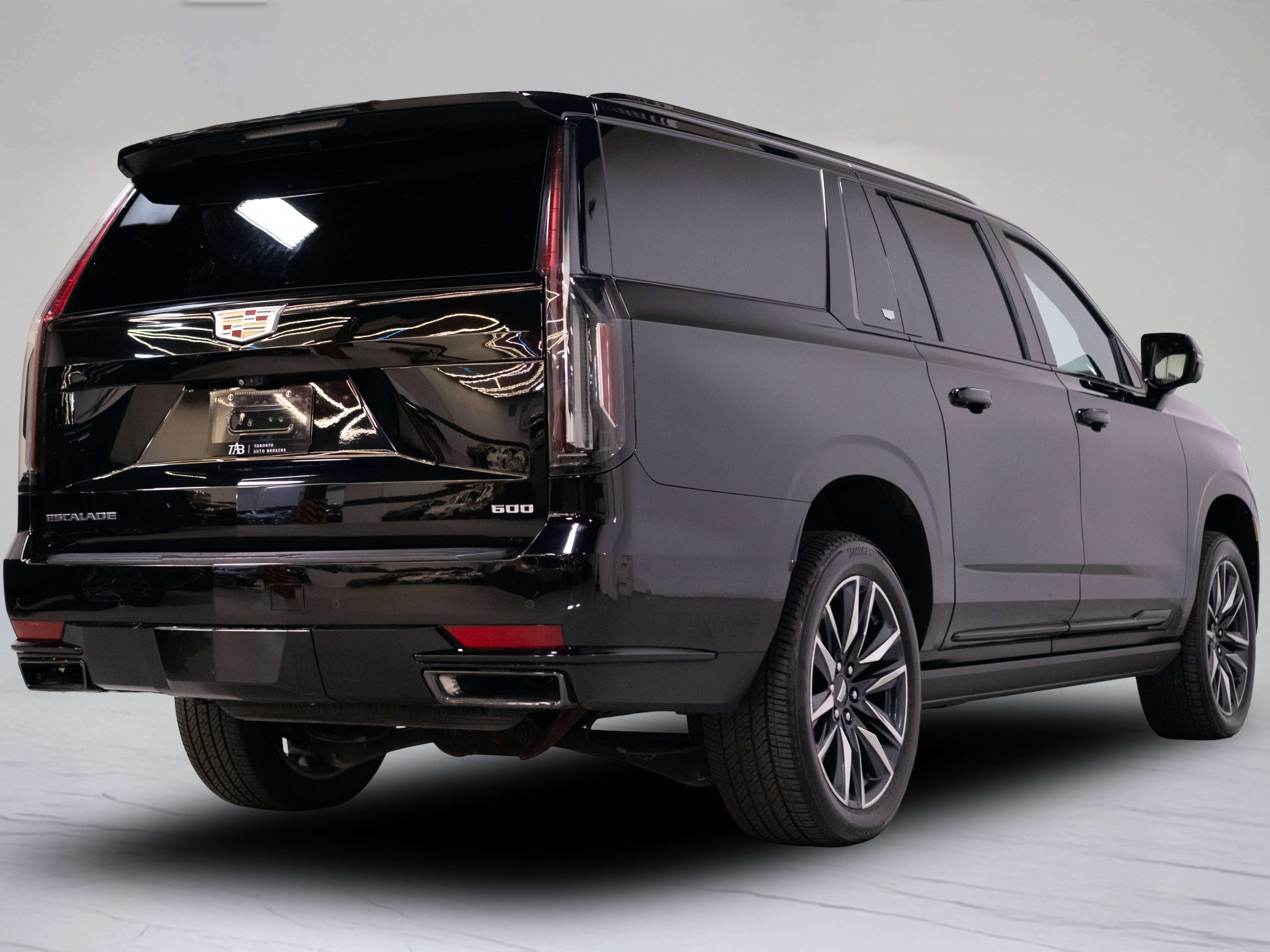 2022 Cadillac Escalade ESV