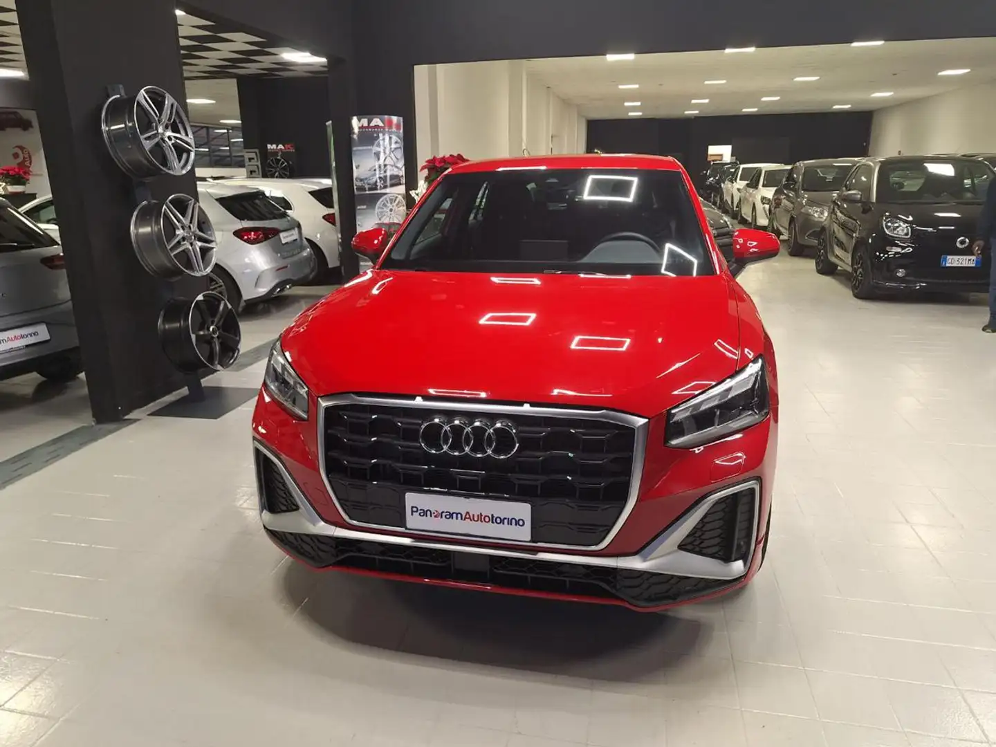 Audi Q2 35 TDI S tronic S line Edition Rosso - 2