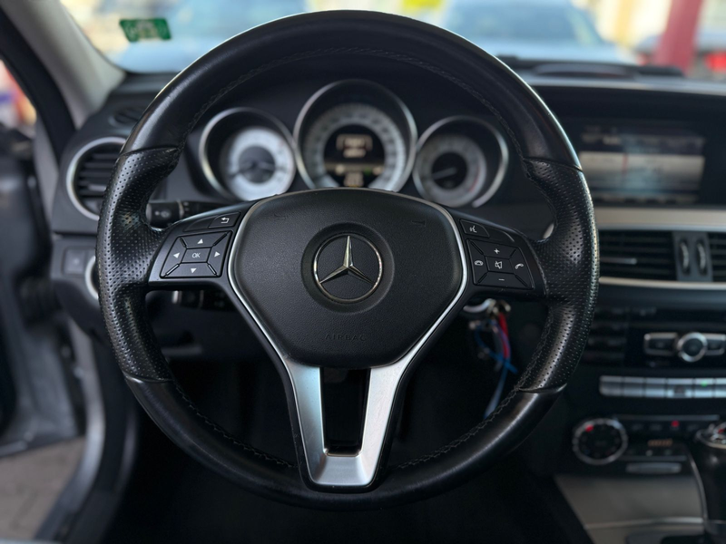 Mercedes-Benz C 250 T CGI Blue HARMANKARDON/LED/NAVI/LEDER/AHK — photo 12