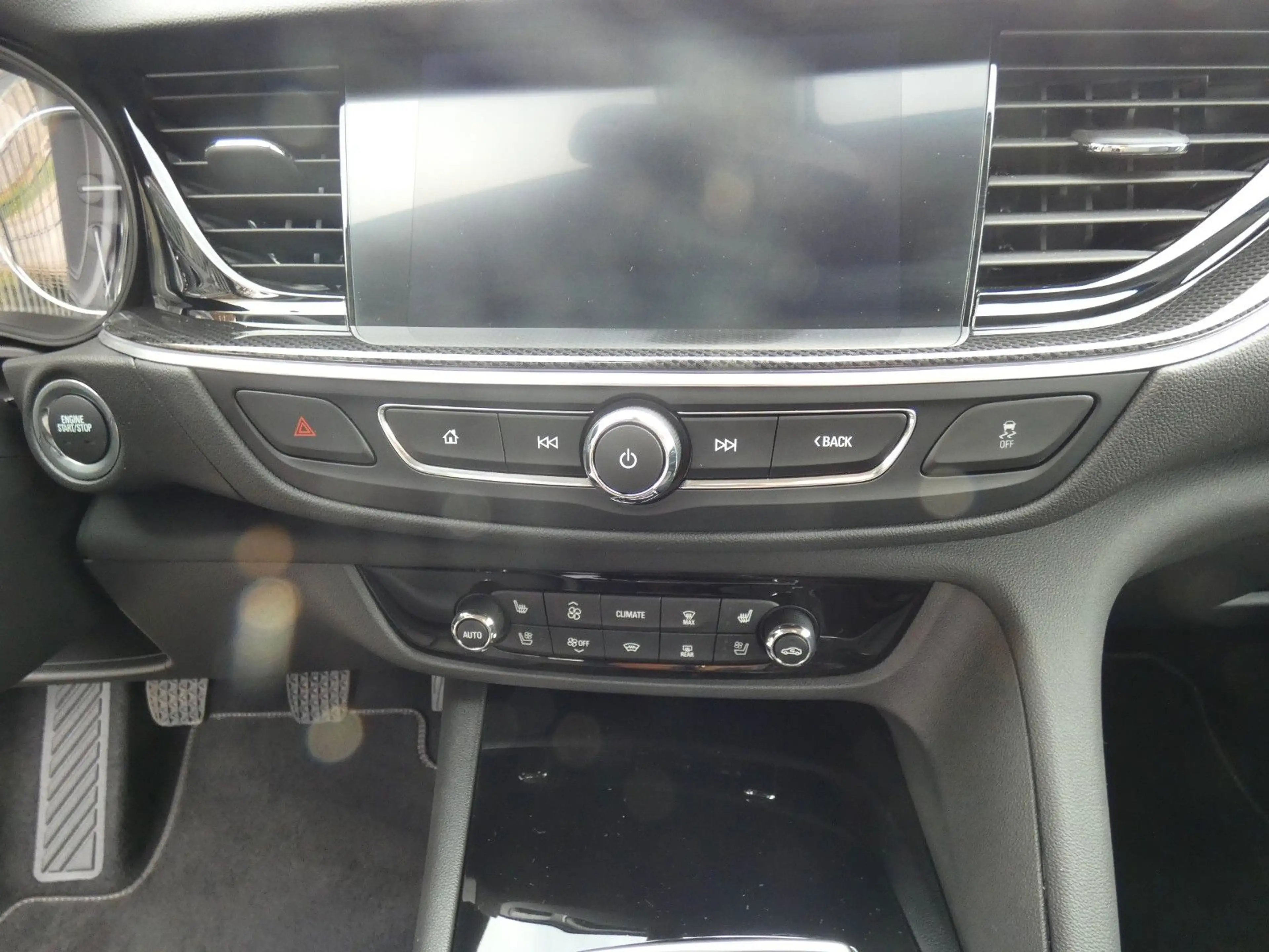 Opel Insignia 2.0 D SHZ Navi LED-MA Leder Massage AGR — photo 10
