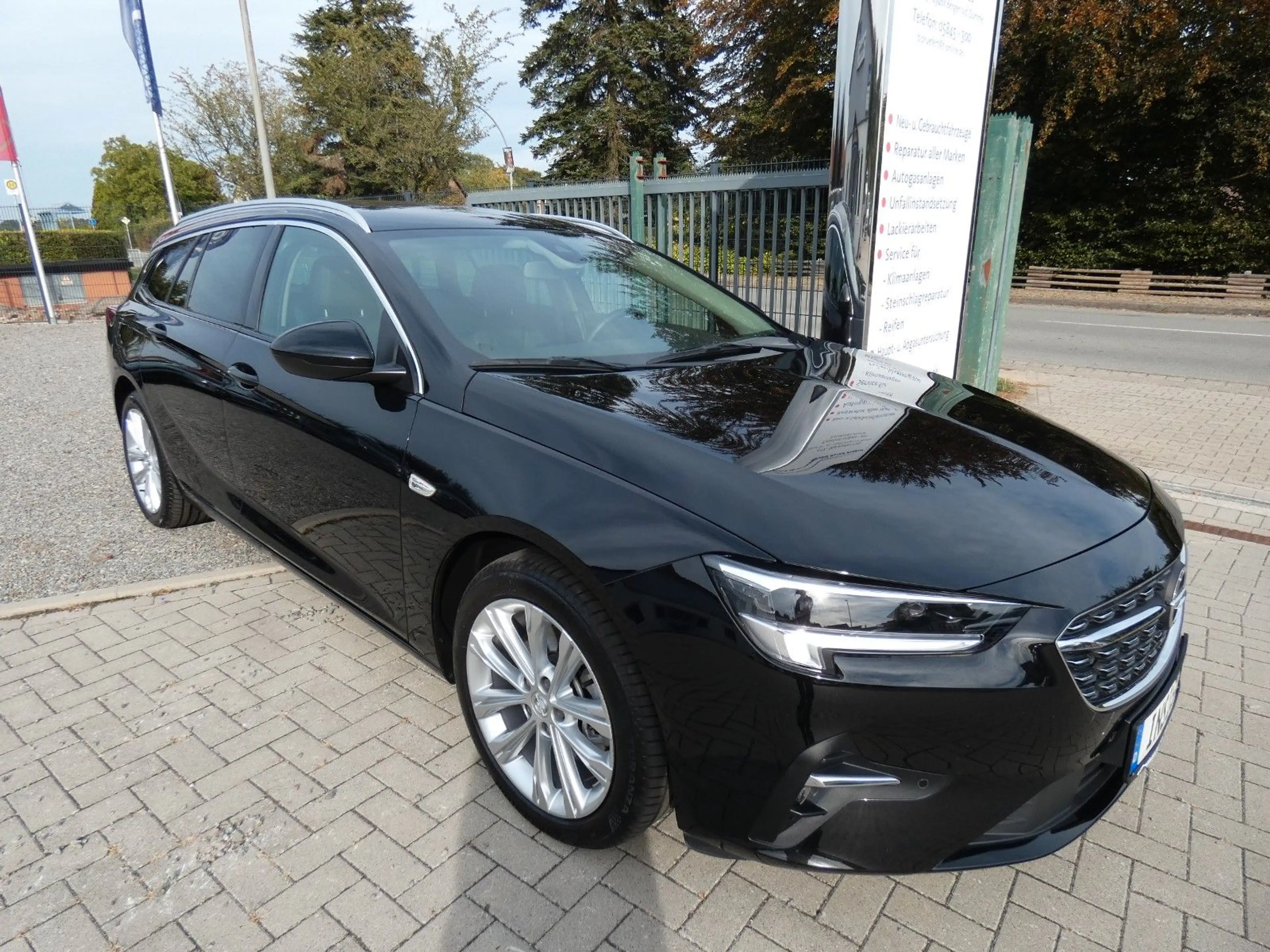 Opel Insignia 2.0 D SHZ Navi LED-MA Leder Massage AGR — photo 3
