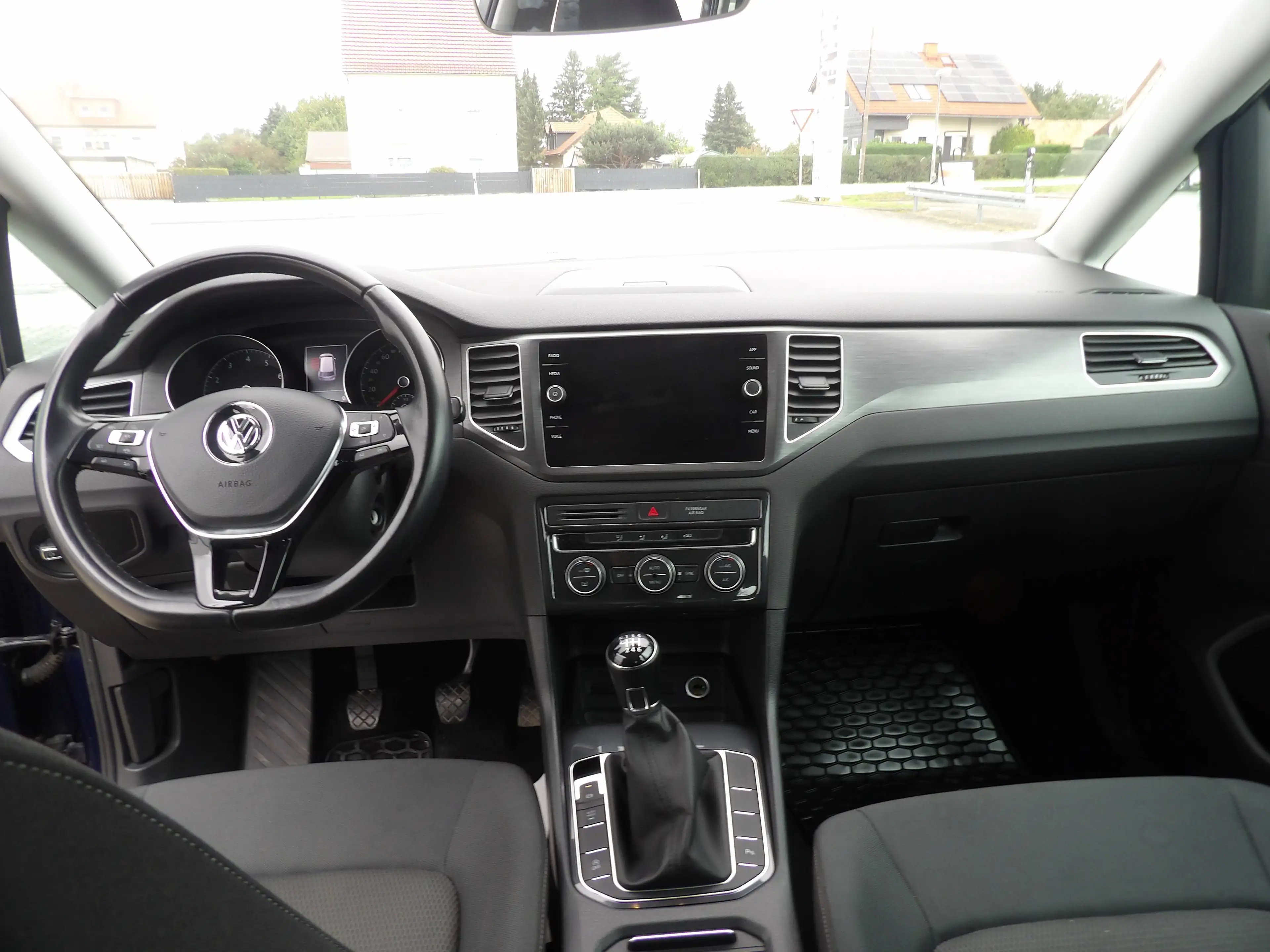 Volkswagen Golf Sportsvan Highline, Klima, Navi, HU-AU NEU — photo 11