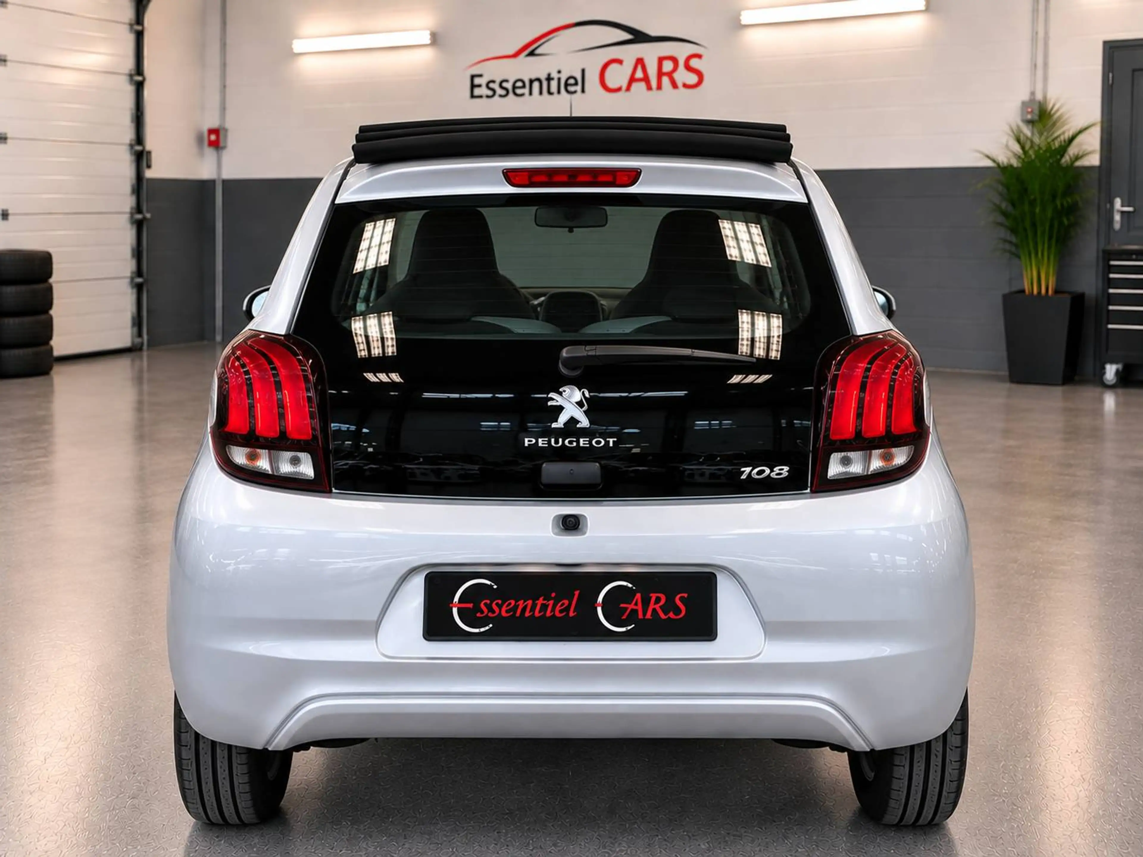 Peugeot 108 Cabriolet 1.2 82cv * 76.000 kms* Airco+Bluetooth* Garantie 1 an — photo 7
