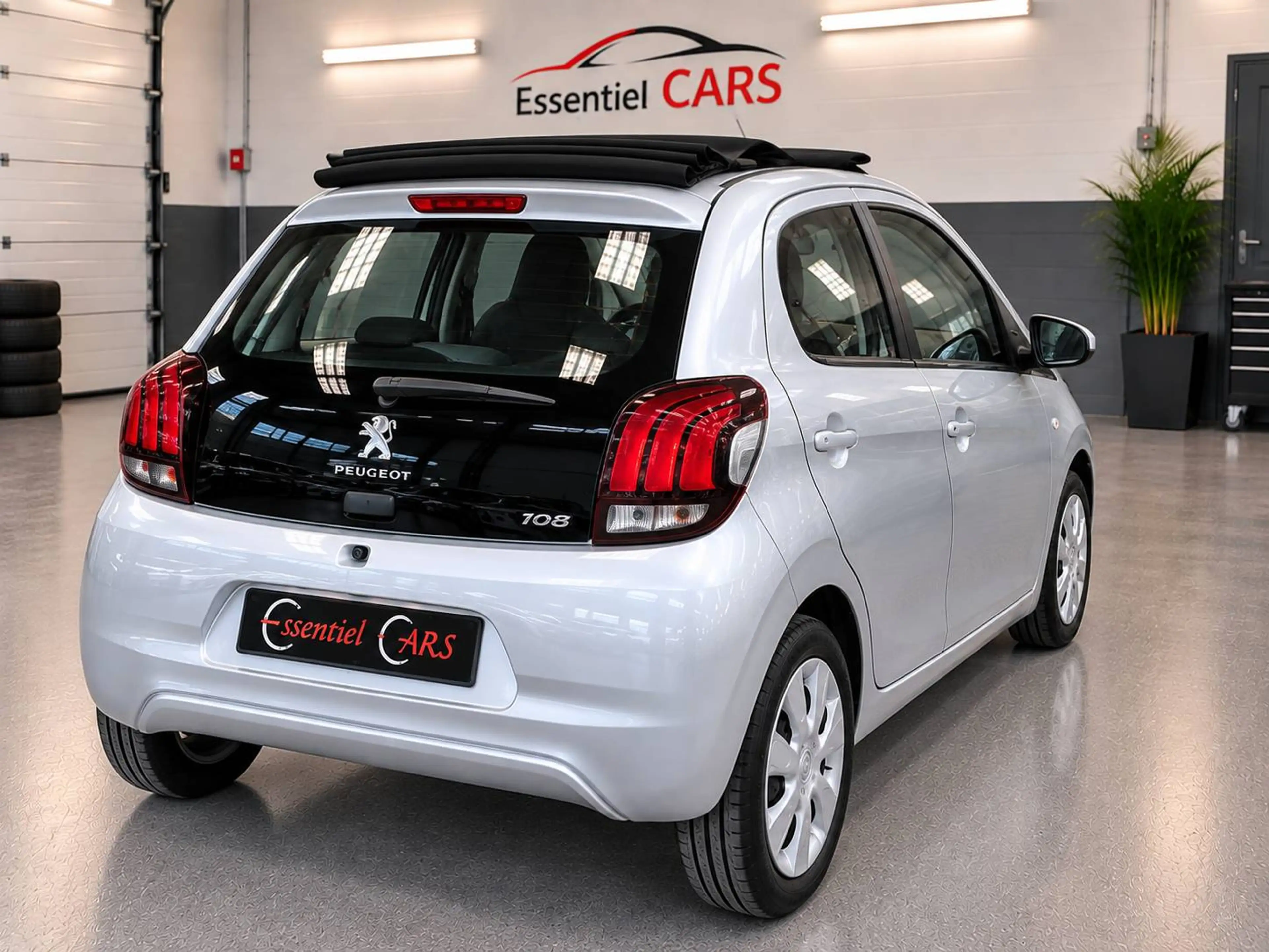 Peugeot 108 Cabriolet 1.2 82cv * 76.000 kms* Airco+Bluetooth* Garantie 1 an — photo 8