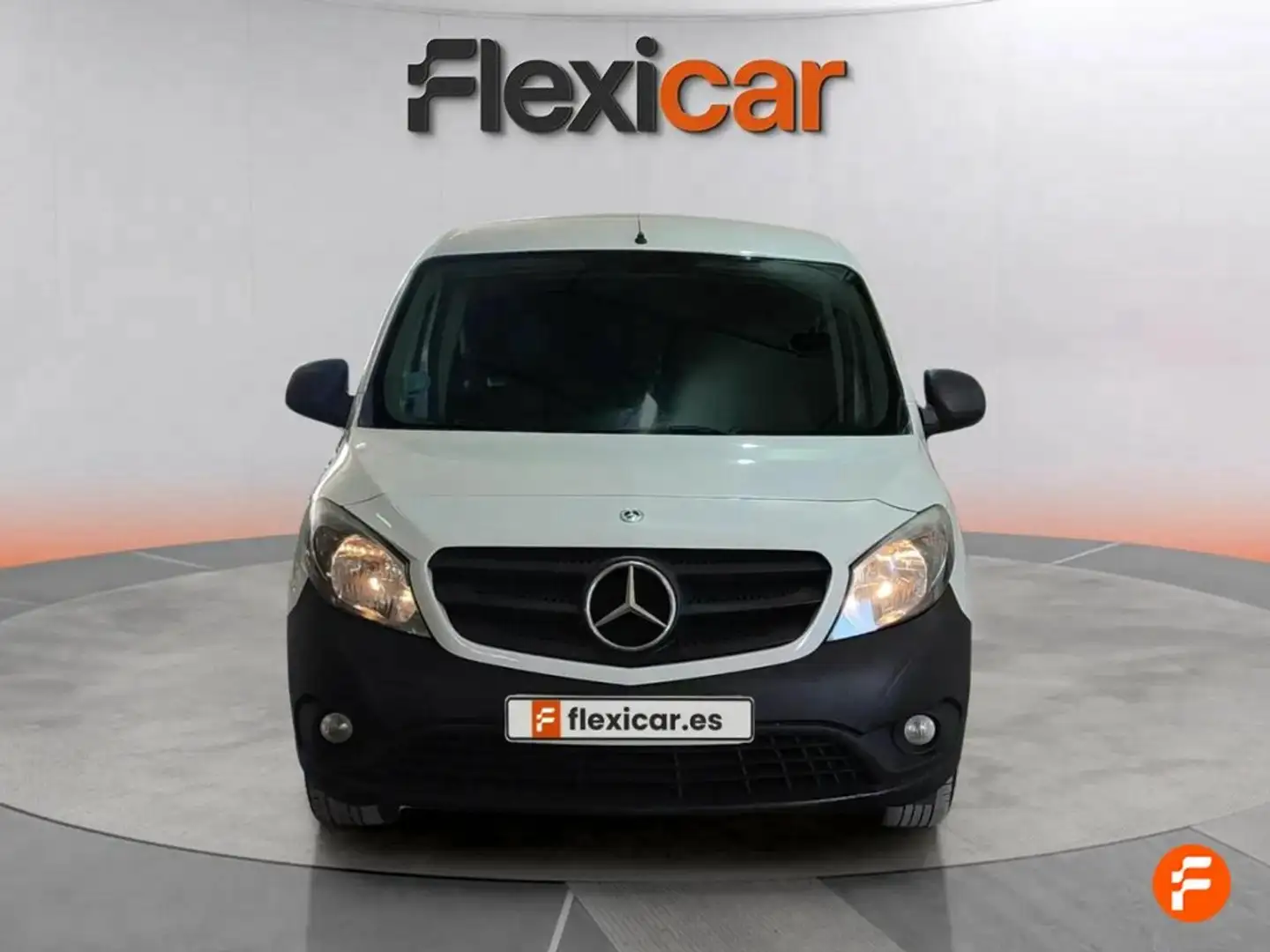 Mercedes-Benz Citan Tourer 109CDI Plus Amarillo - 2