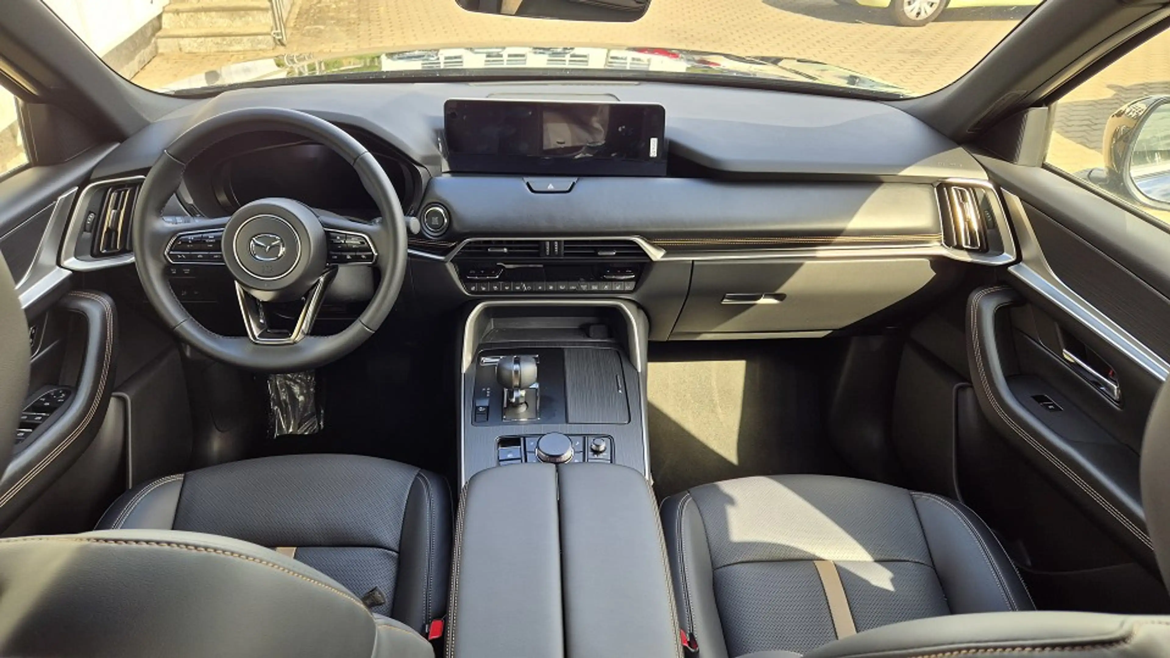 Mazda CX-80 3.3L e-SKYACTIV D 254ps Homura PANO CAHO — photo 11