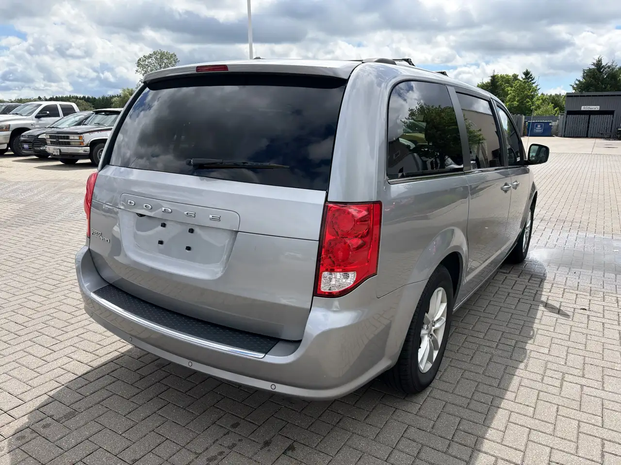 Dodge Grand Caravan снимка Dodge Grand Caravan