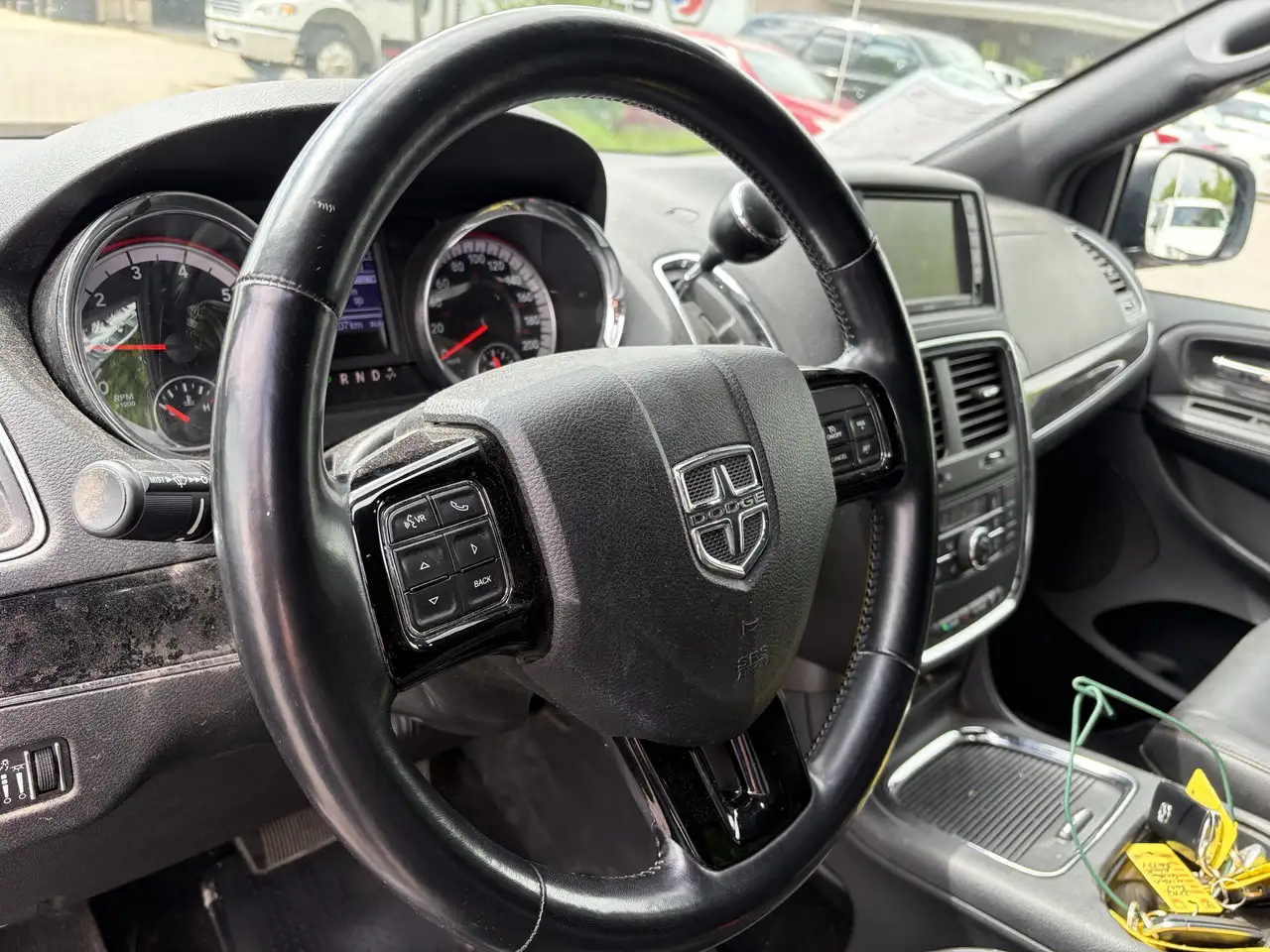 Dodge Grand Caravan снимка Dodge Grand Caravan