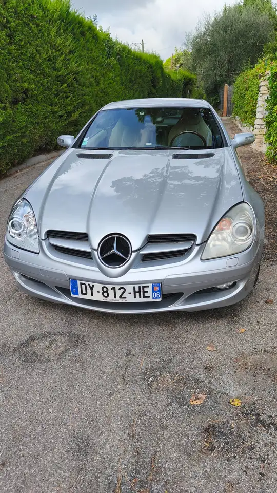 Mercedes-Benz SLK 200