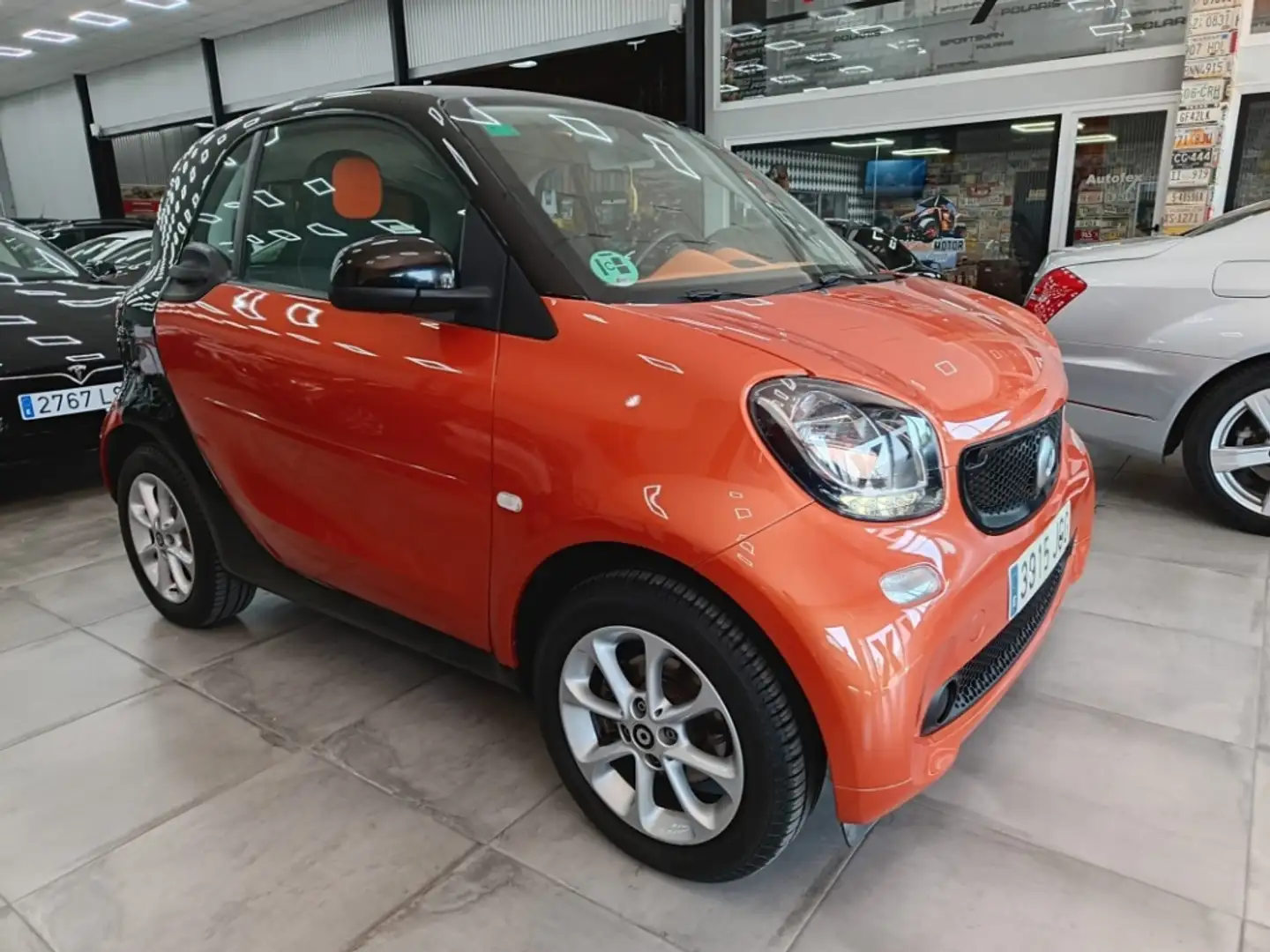 smart forTwo Coupé 52 Proxy Naranja - 2