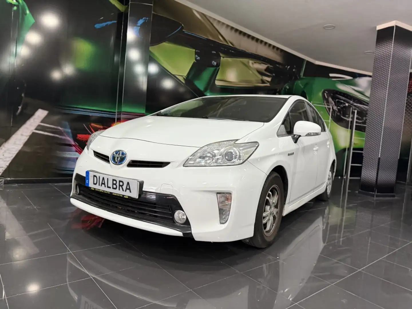 Toyota Prius 1.8 HSD Advance Blanco - 1