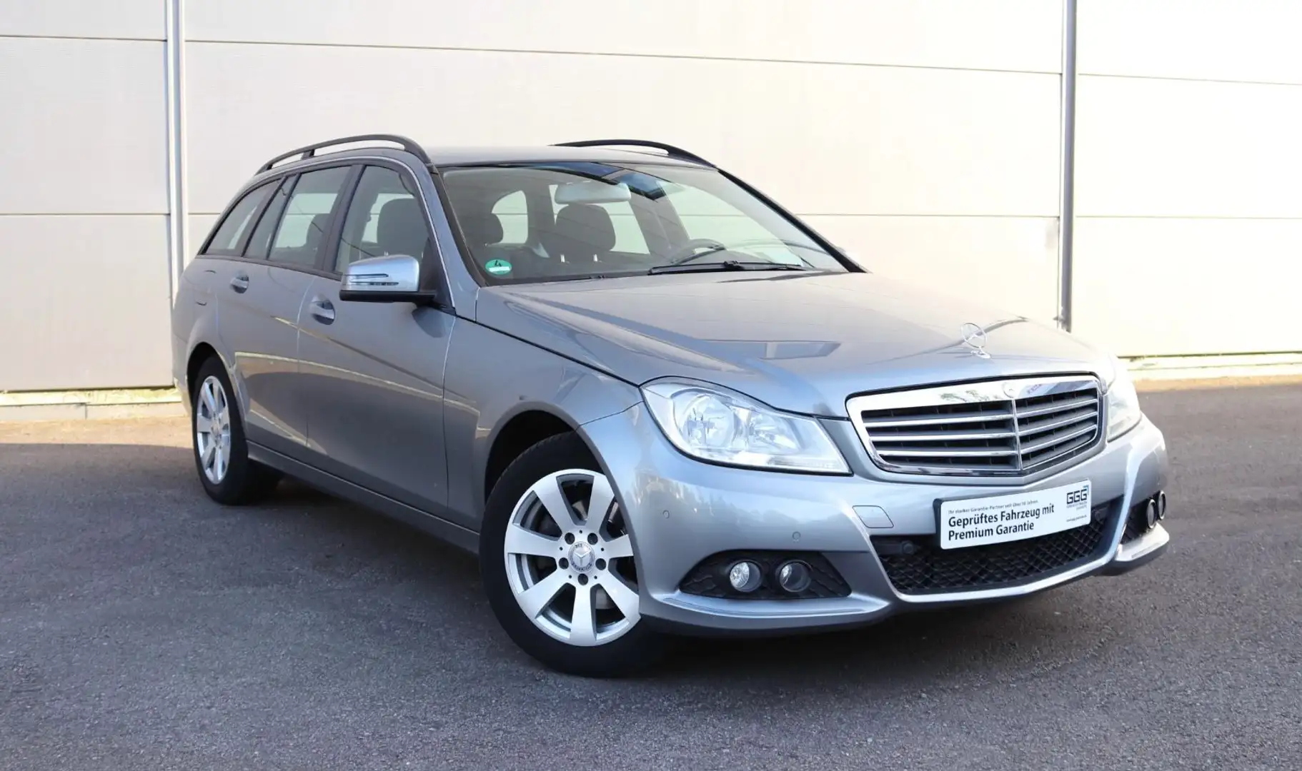 Mercedes-Benz C 180 T CGI BlueEfficiency*GARANTIE*SHZ*NAVI*PDC Silber - 2