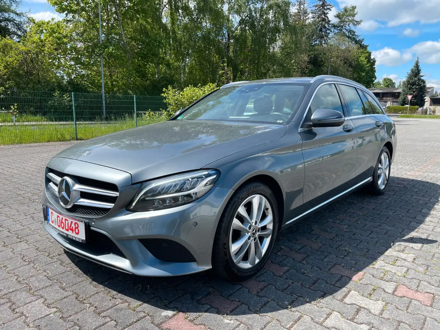 Mercedes-Benz C 180 T Autom. NAVI  LED  KAMERA Grigio - 1