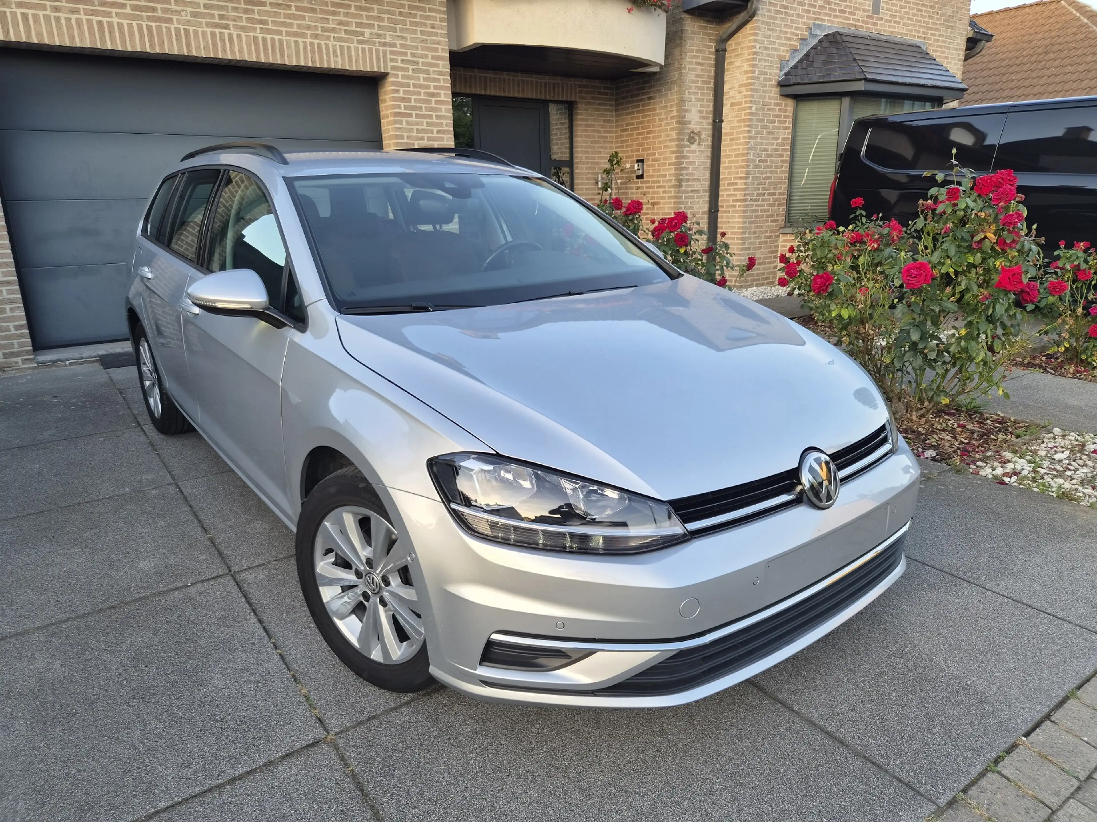 Volkswagen Golf Variant 1.0 TSI / Comfortline / NAVI / CAMERA / CRUISE / L — photo 2