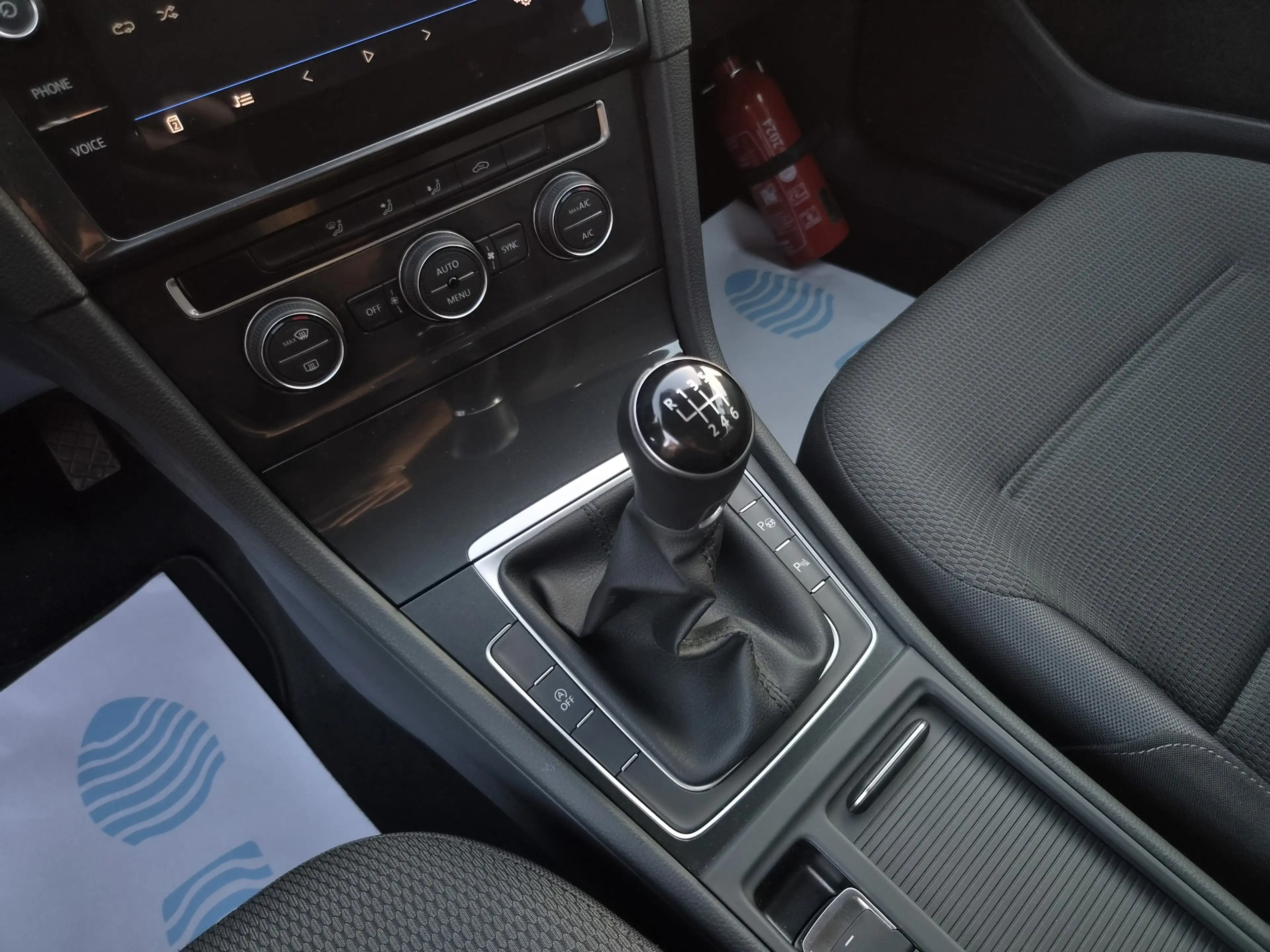 Volkswagen Golf Variant 1.0 TSI / Comfortline / NAVI / CAMERA / CRUISE / L — photo 10