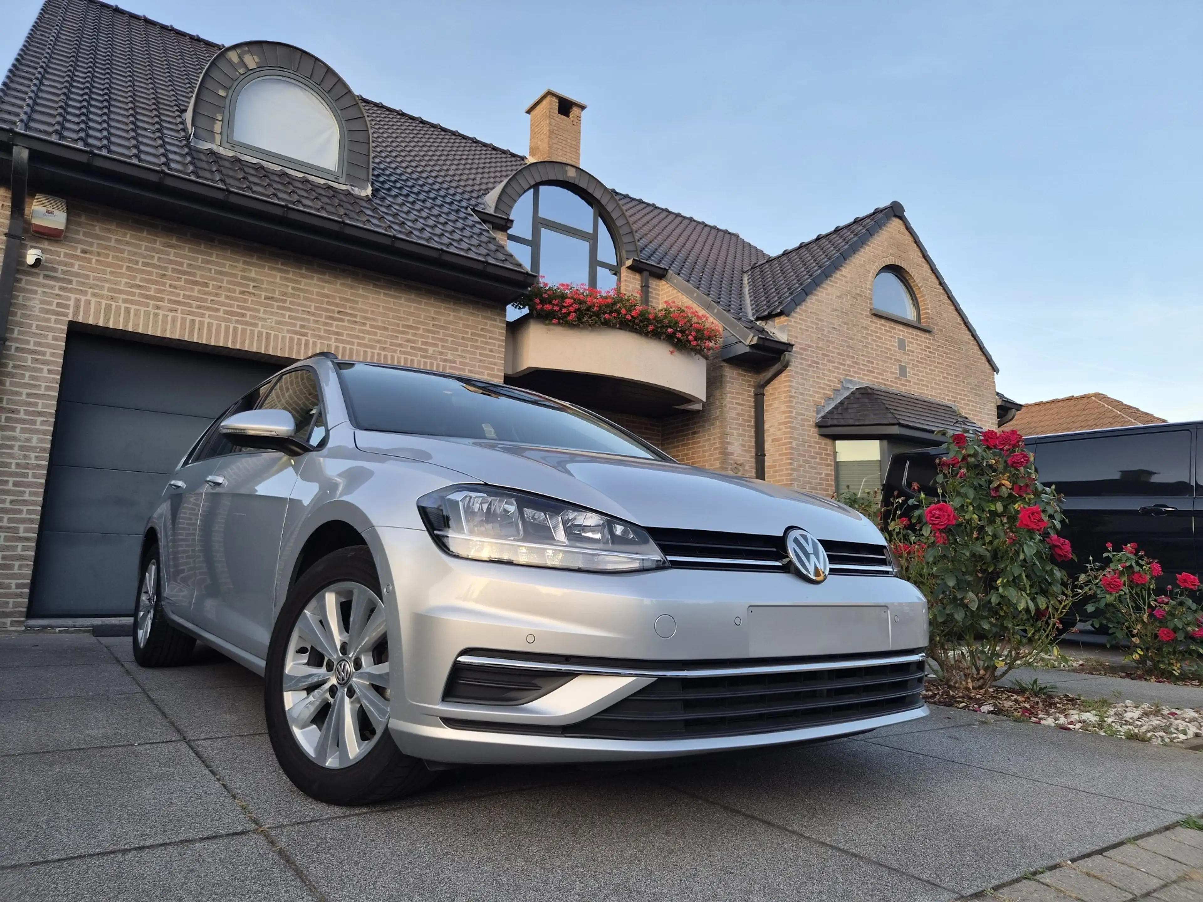 Volkswagen Golf Variant 1.0 TSI / Comfortline / NAVI / CAMERA / CRUISE / L — photo 3