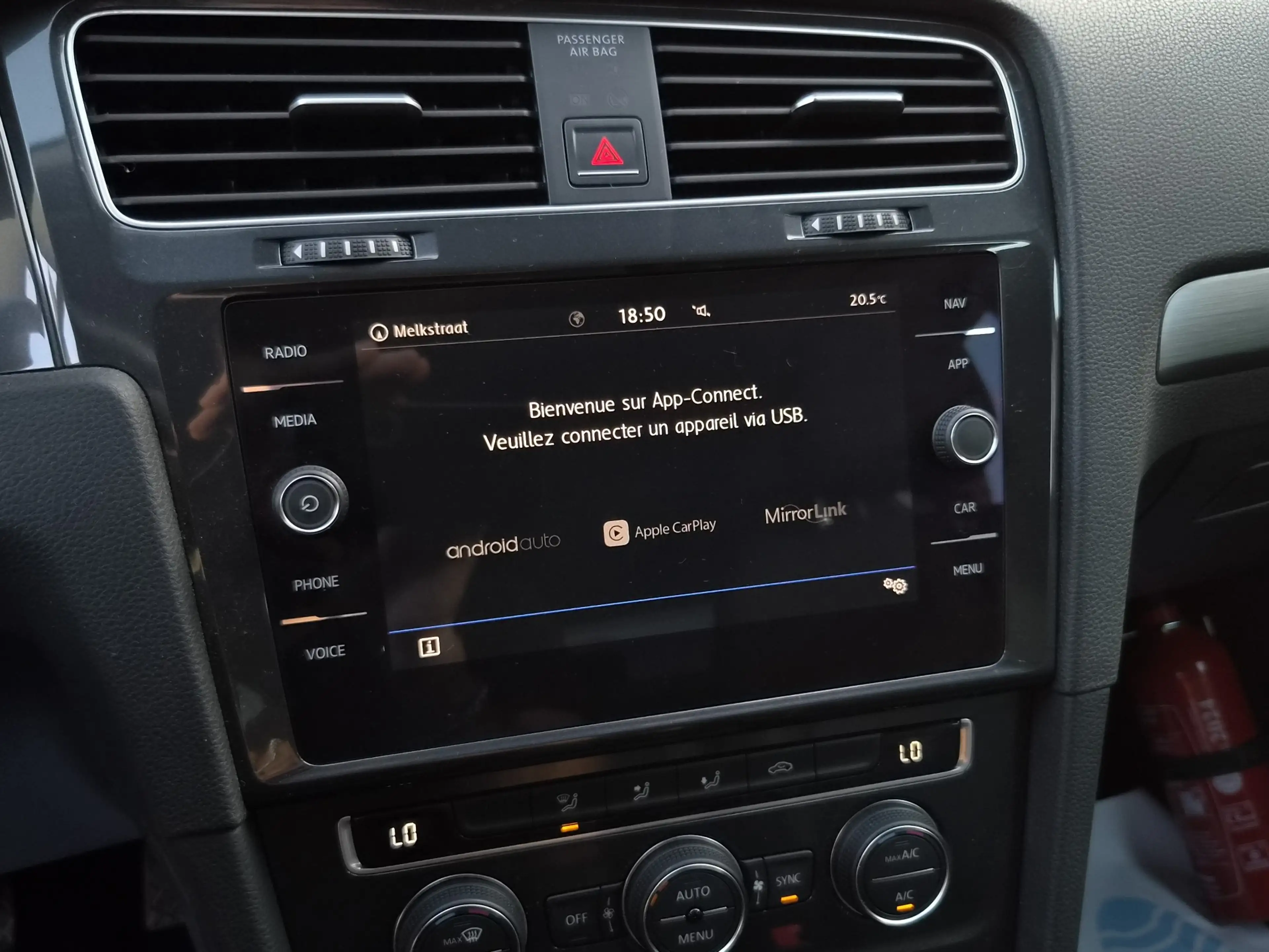 Volkswagen Golf Variant 1.0 TSI / Comfortline / NAVI / CAMERA / CRUISE / L — photo 13