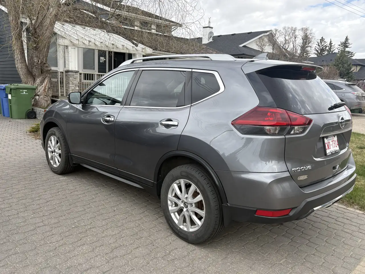 Nissan Rogue снимка Nissan Rogue