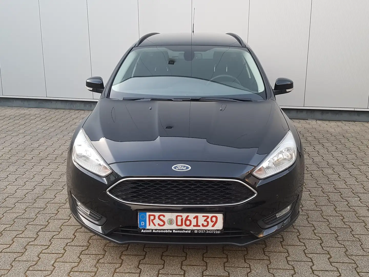 Ford Focus Turnier 1.0 EcoBoost Business*ZAHNRIEMEN-INSP.NEU* Noir - 2